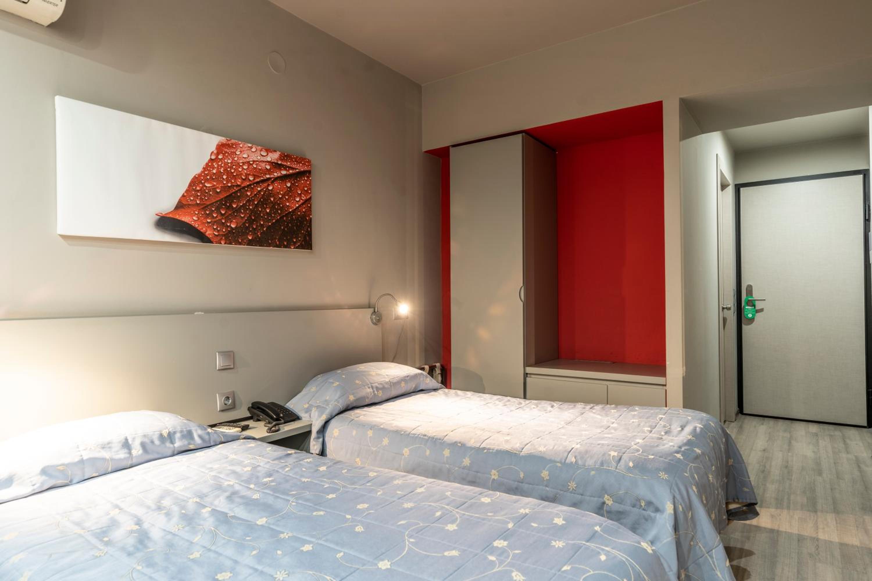 Superior Double Room - Photo 8