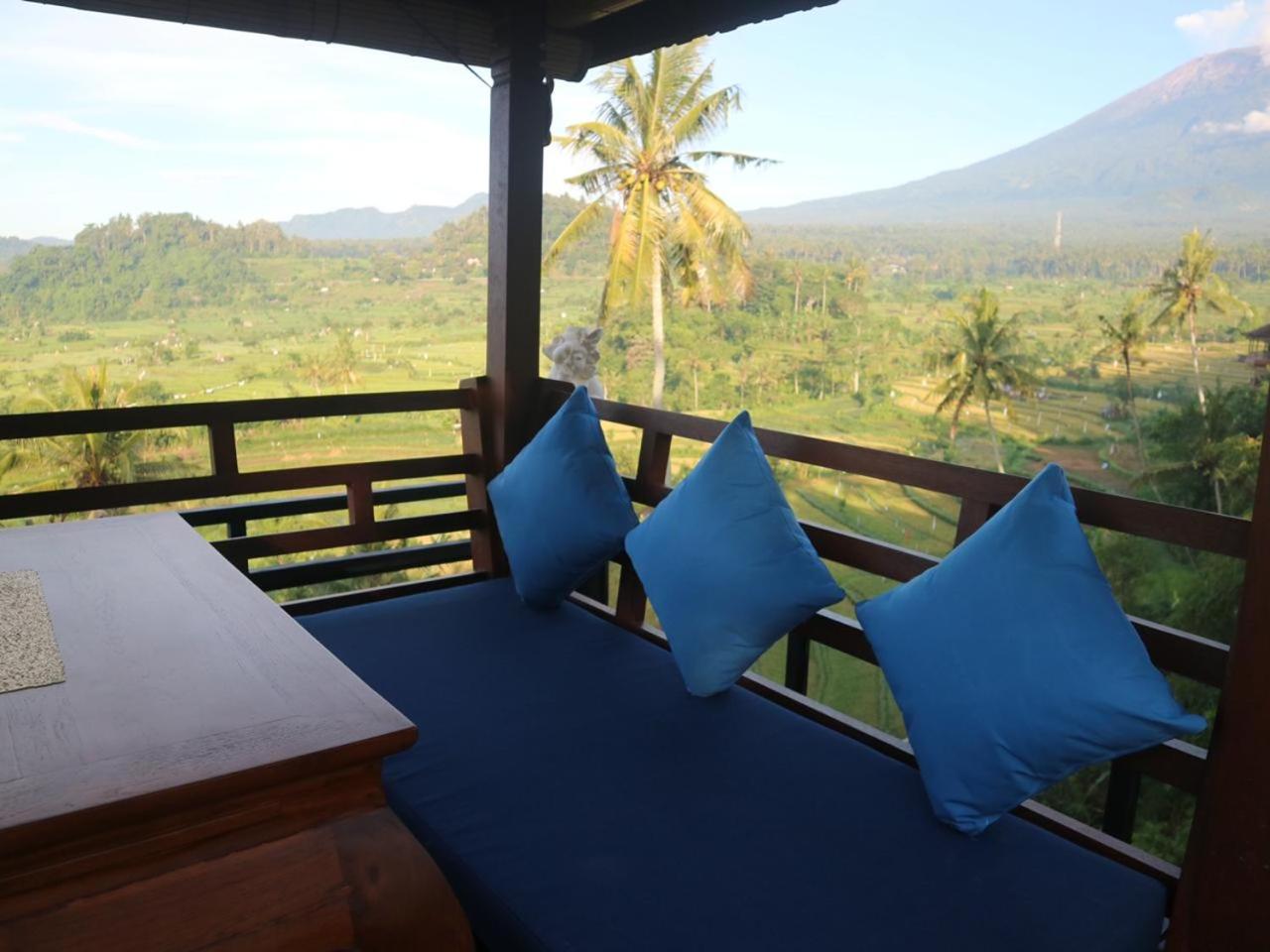 Villa with Private Pool - Photo 4