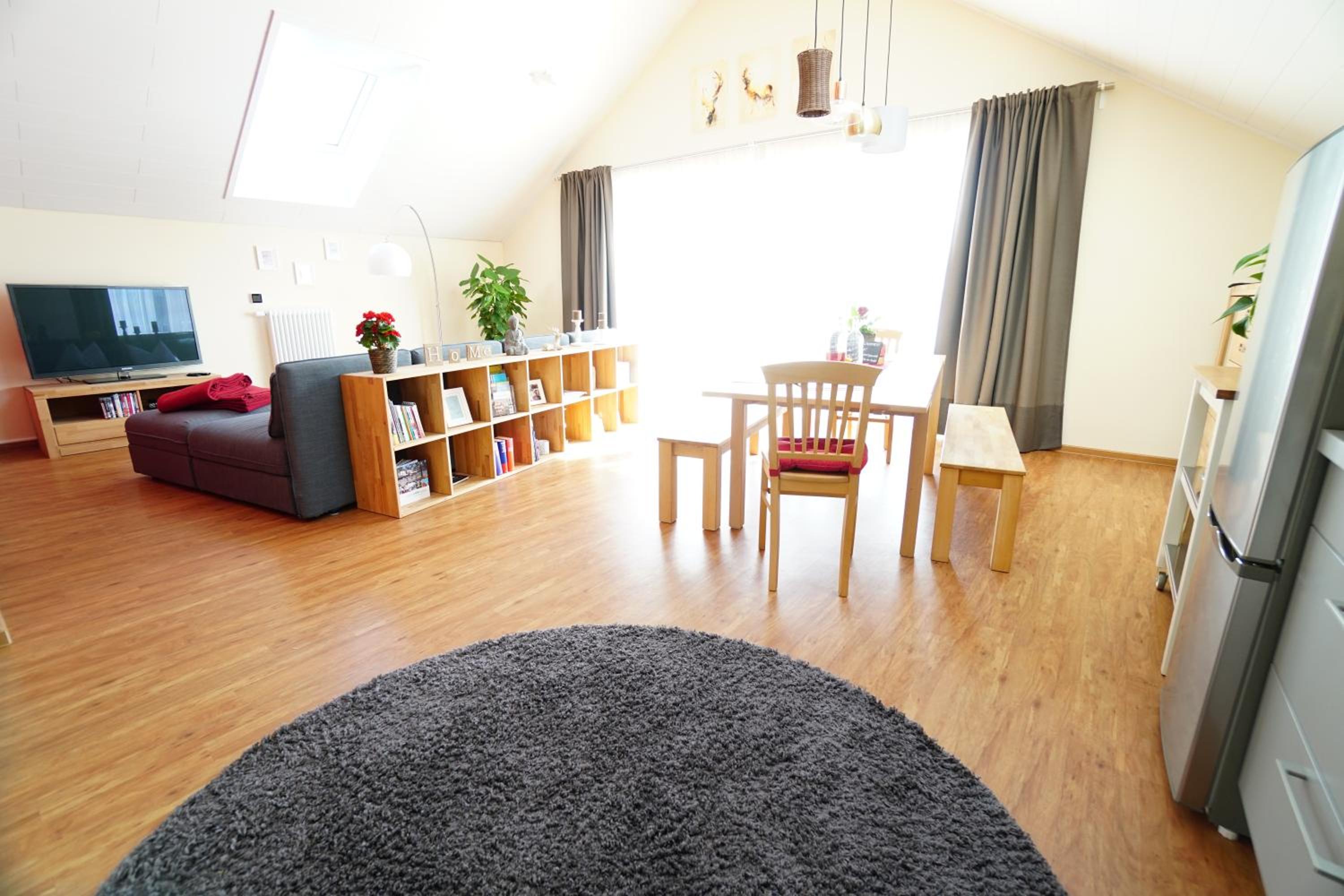 Studio Apartment - Photo 4
