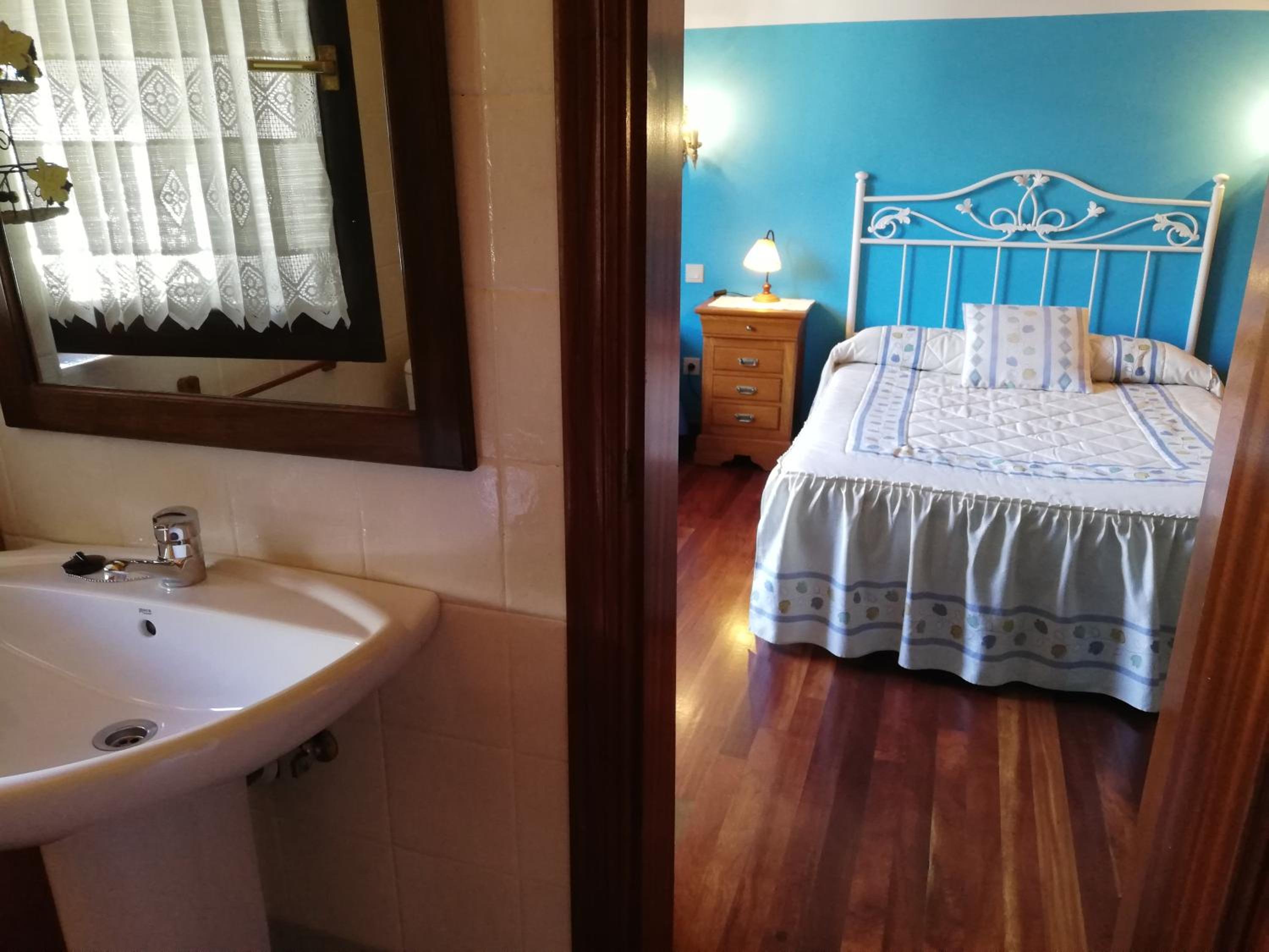 Casa de cuatro habitaciones