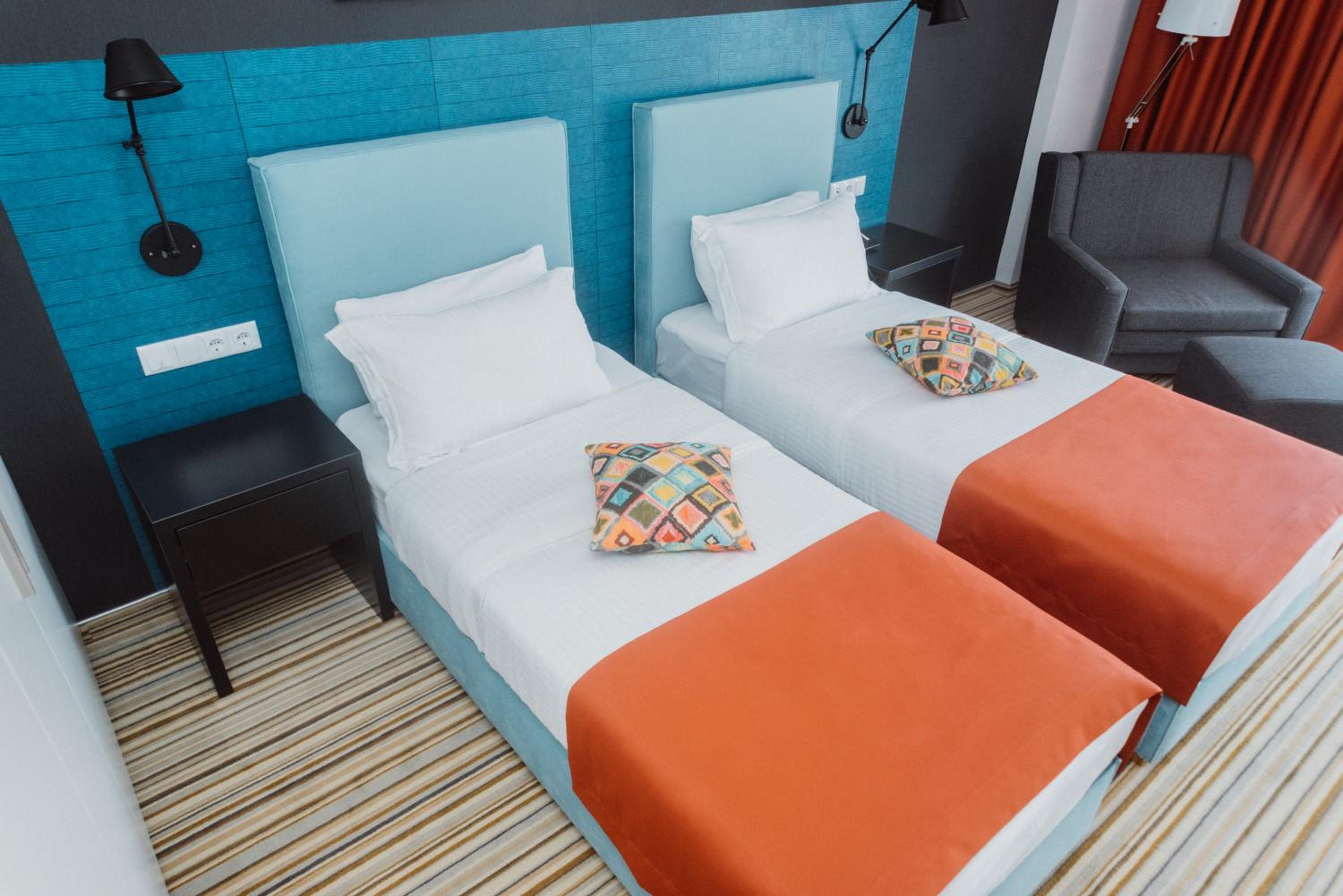 Deluxe Triple Room - Photo 20