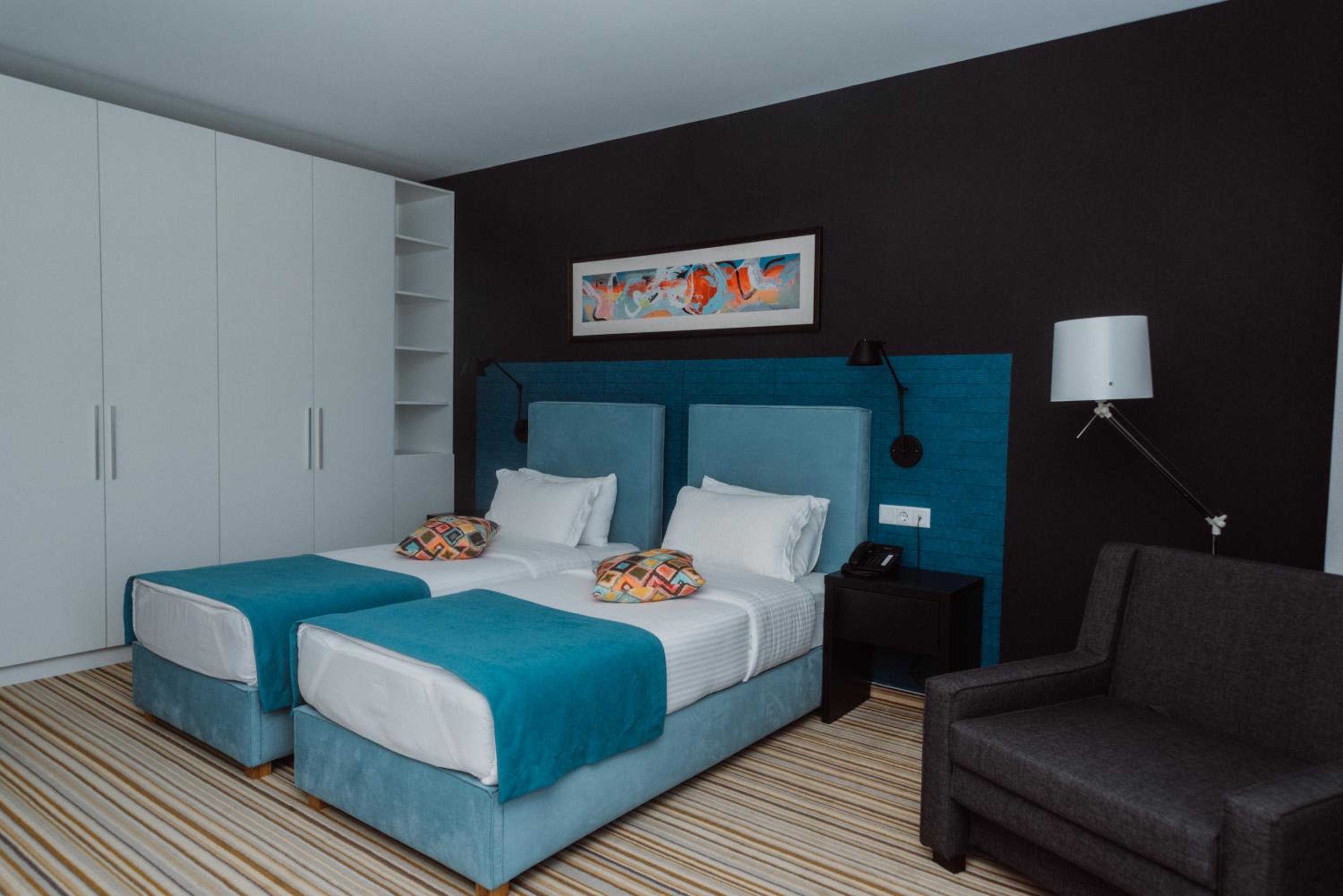 Deluxe Triple Room - Photo 8