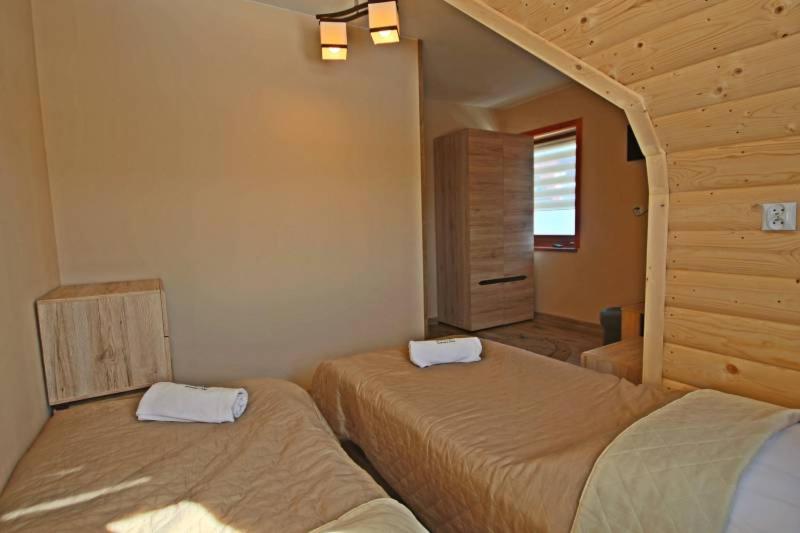 Twin Room - Photo 2