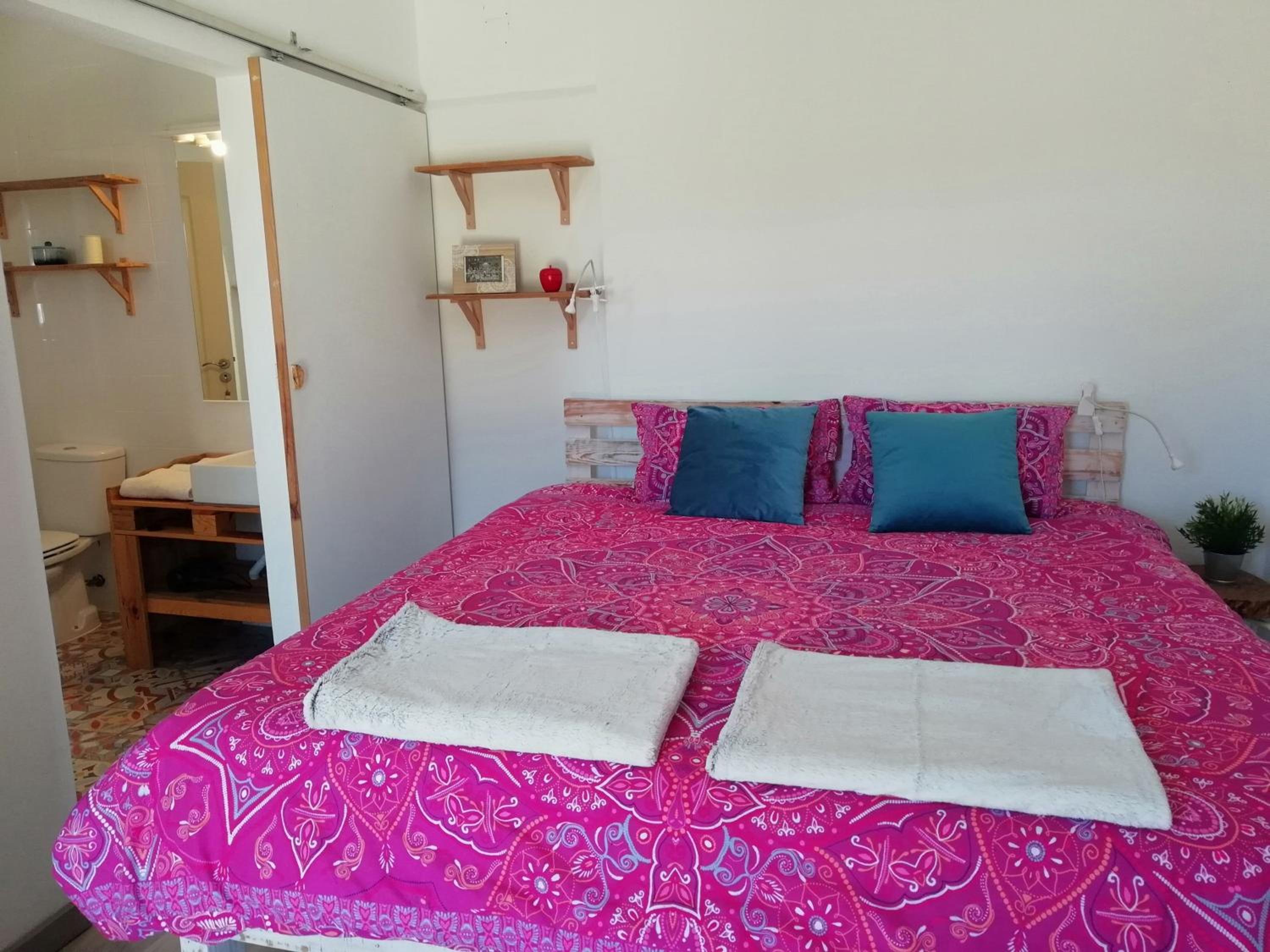 Double Room with Private Bathroom photo 1