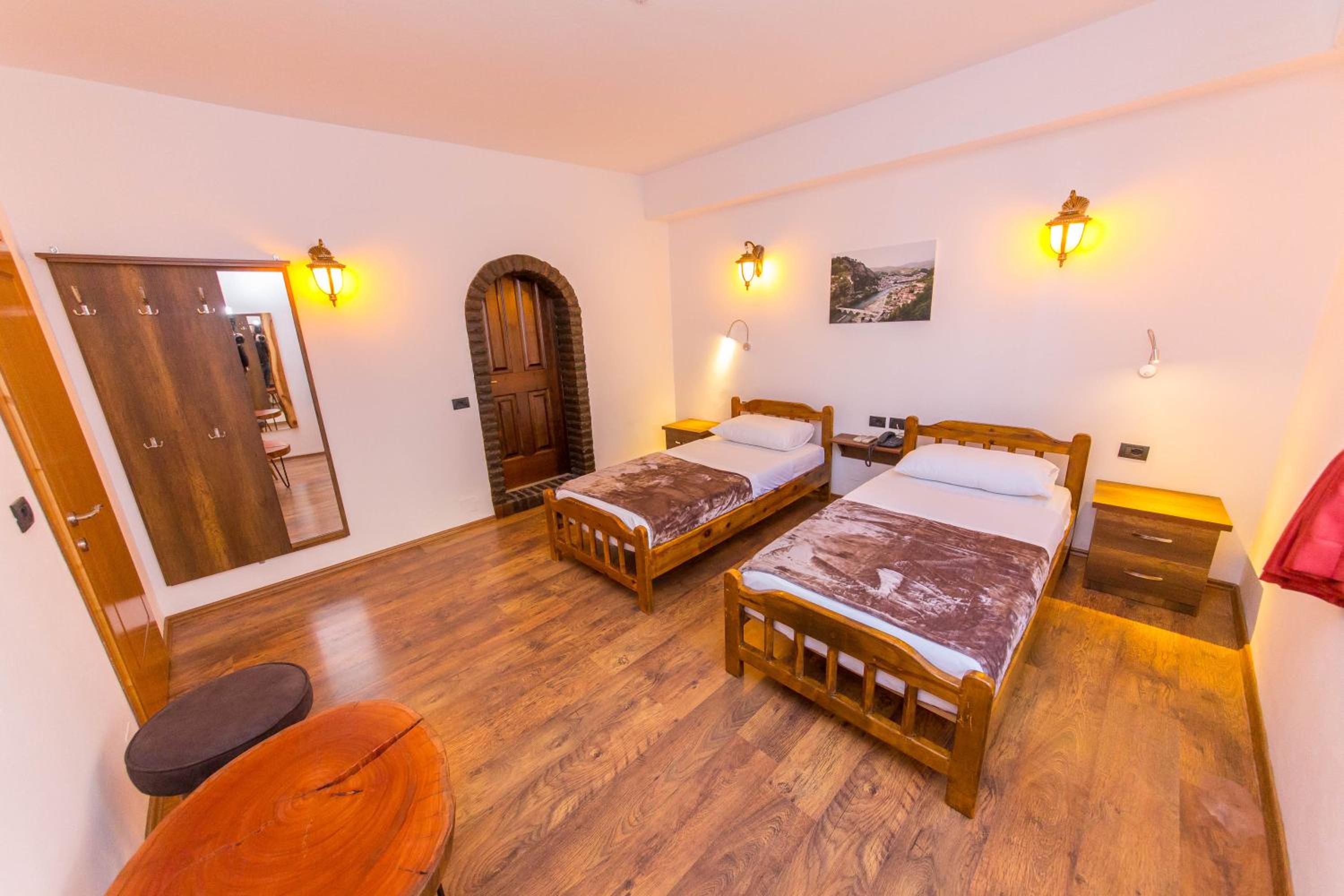 Deluxe Double or Twin Room with City View