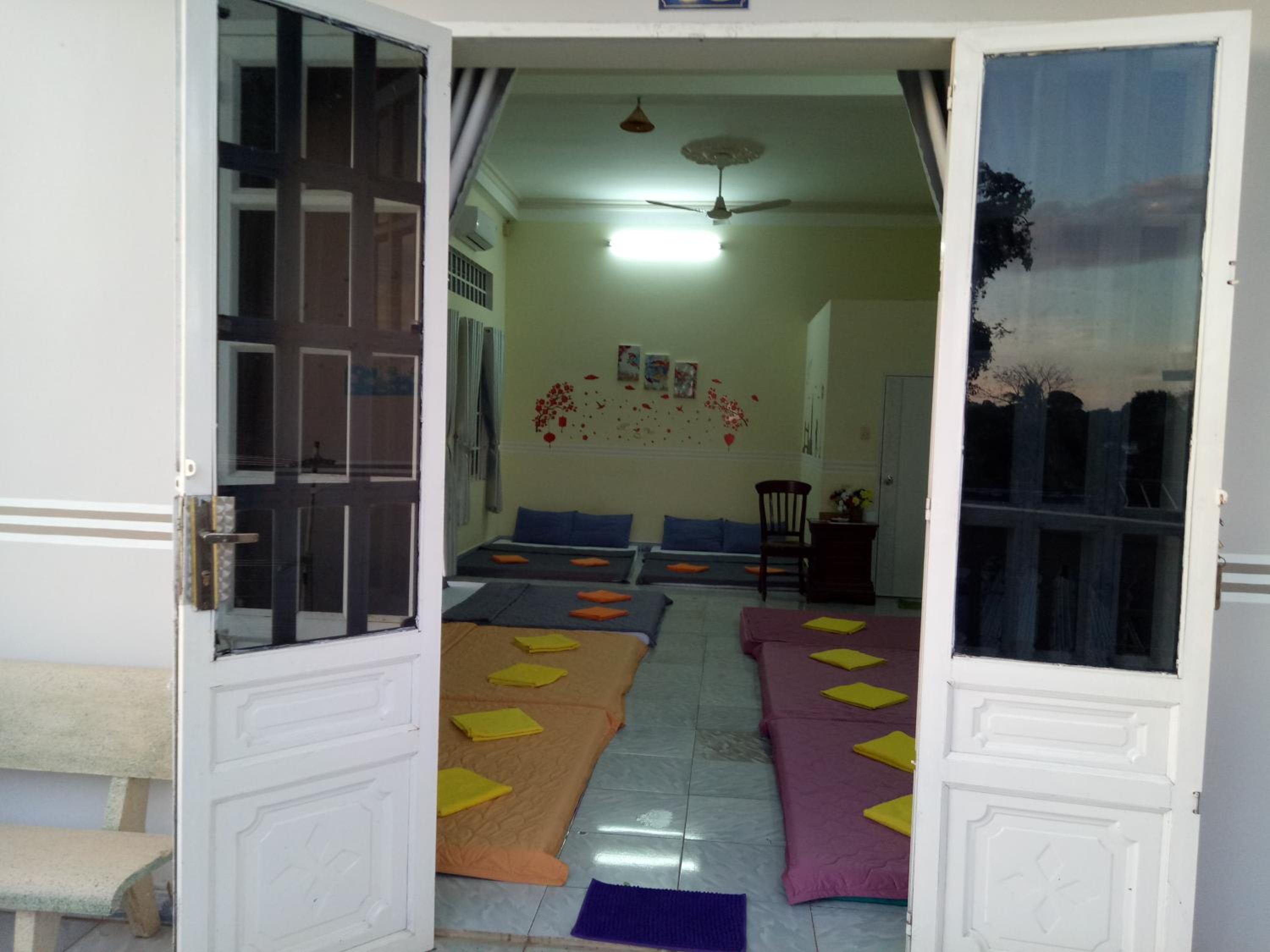 Bed In 10-Bed Mixed Dormitory Room photo 1