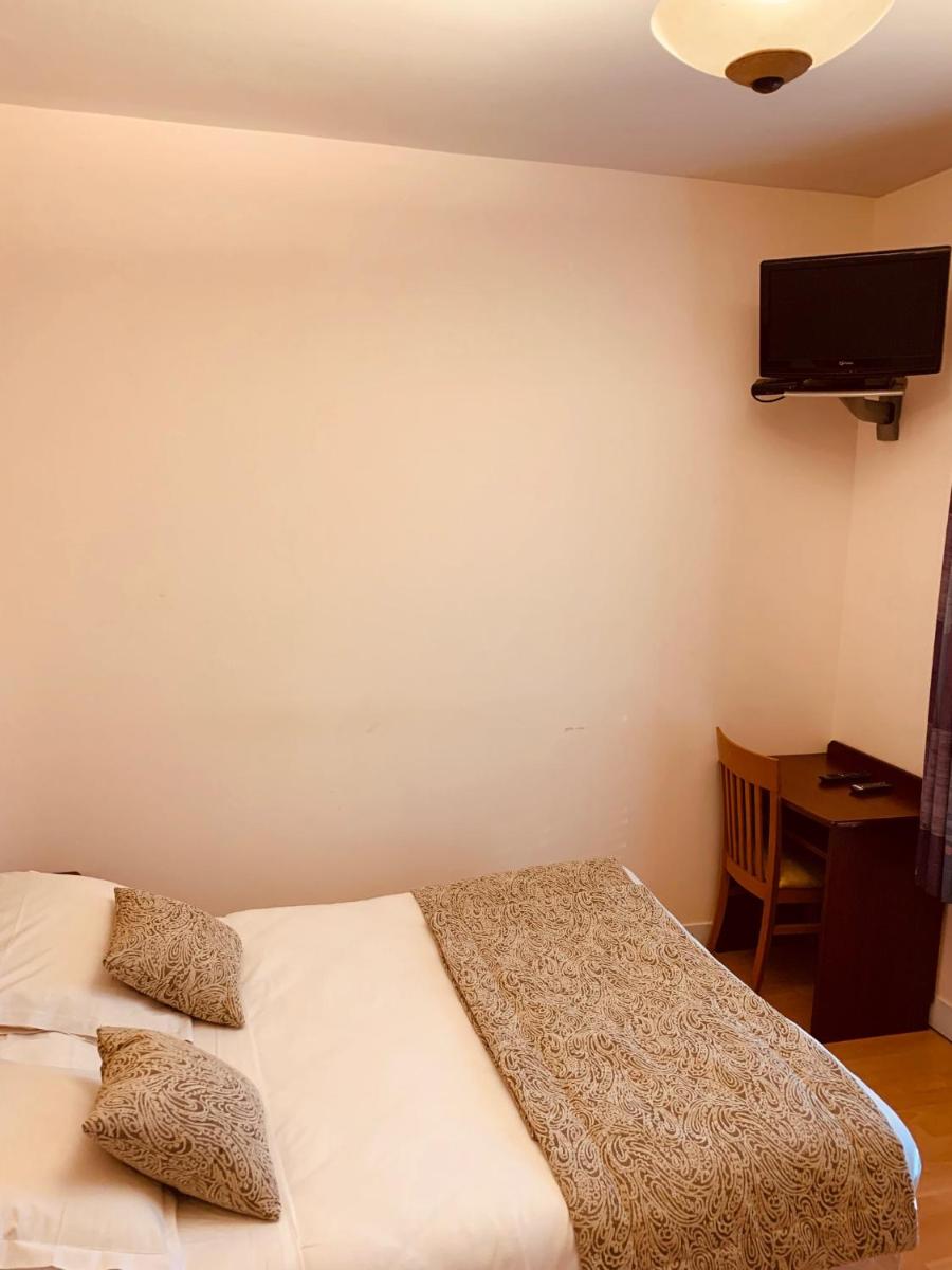 Budget Double Room photo 1