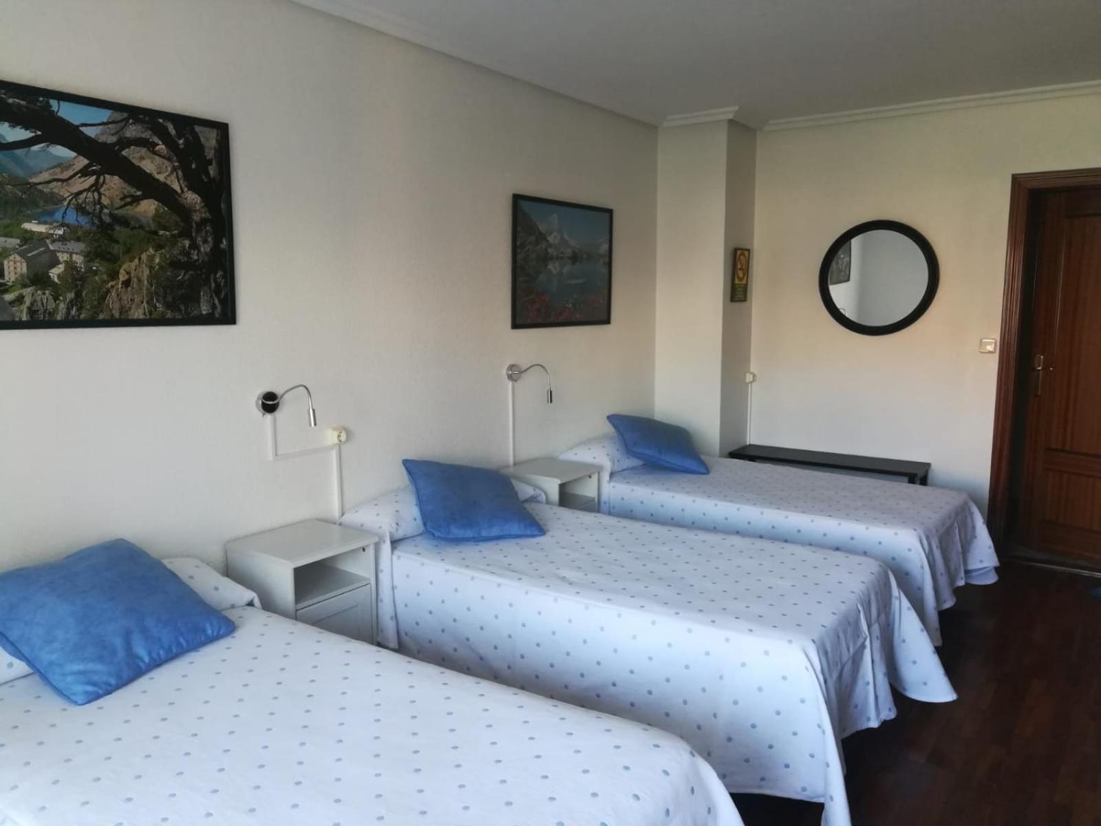 Habitación Cuádruple con Terraza