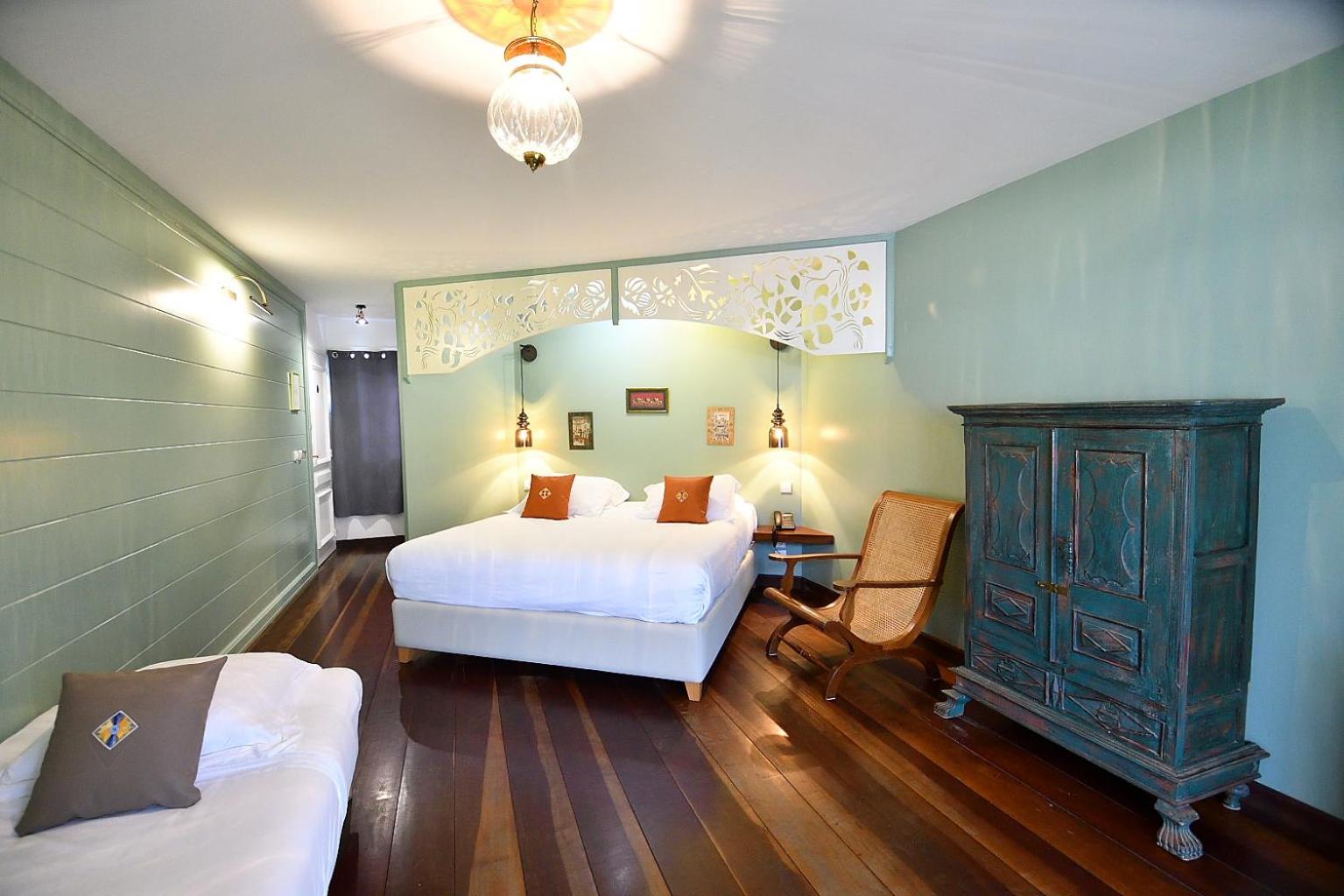 Triple Room