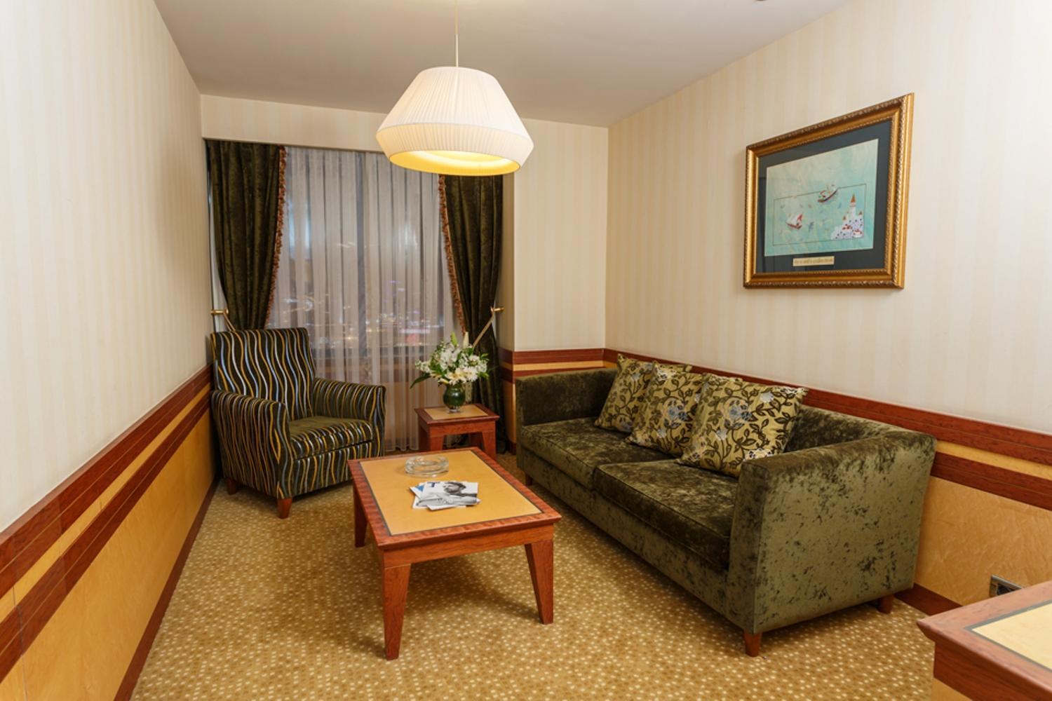Suite photo 1