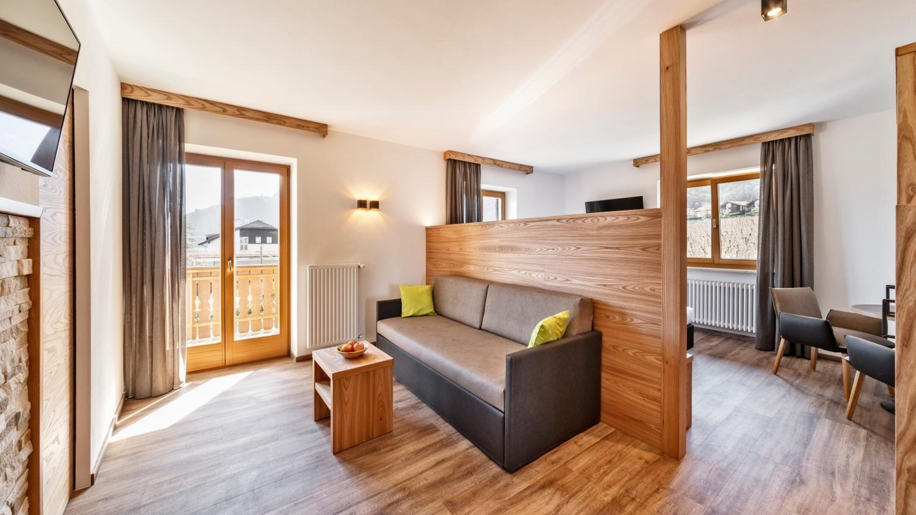 Junior Suite with Garden View photo 1