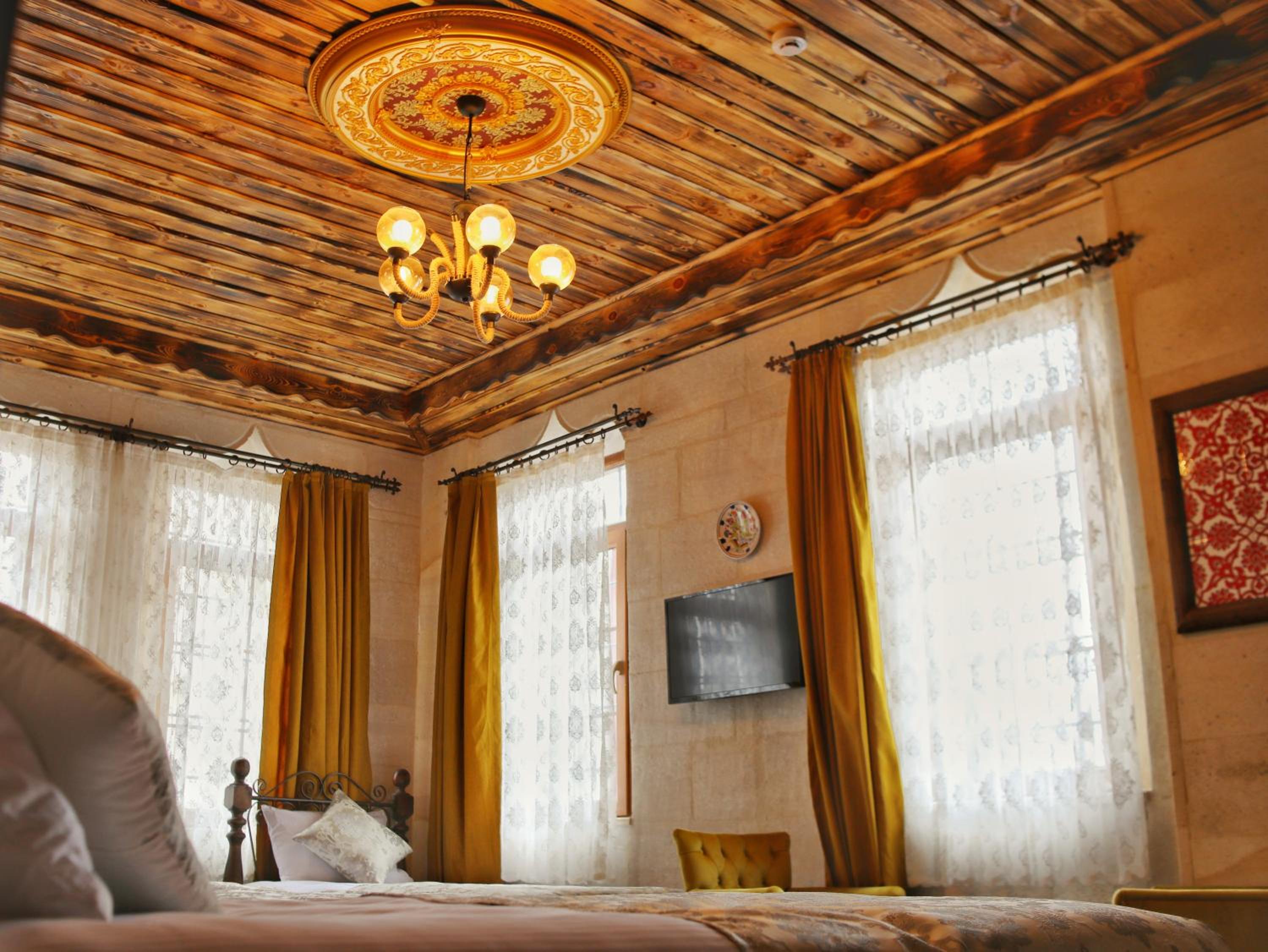Standard Quadruple Room - Photo 8