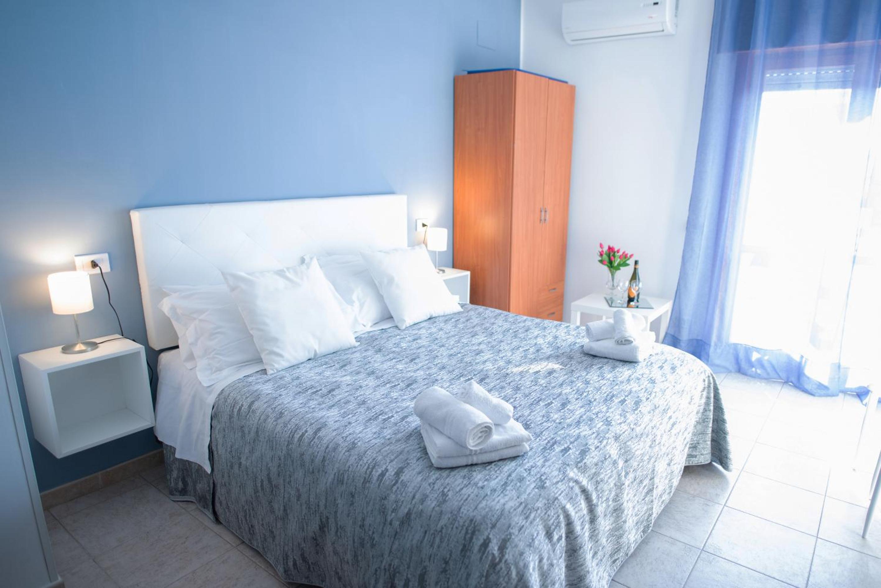 Quadruple Room - Photo 13
