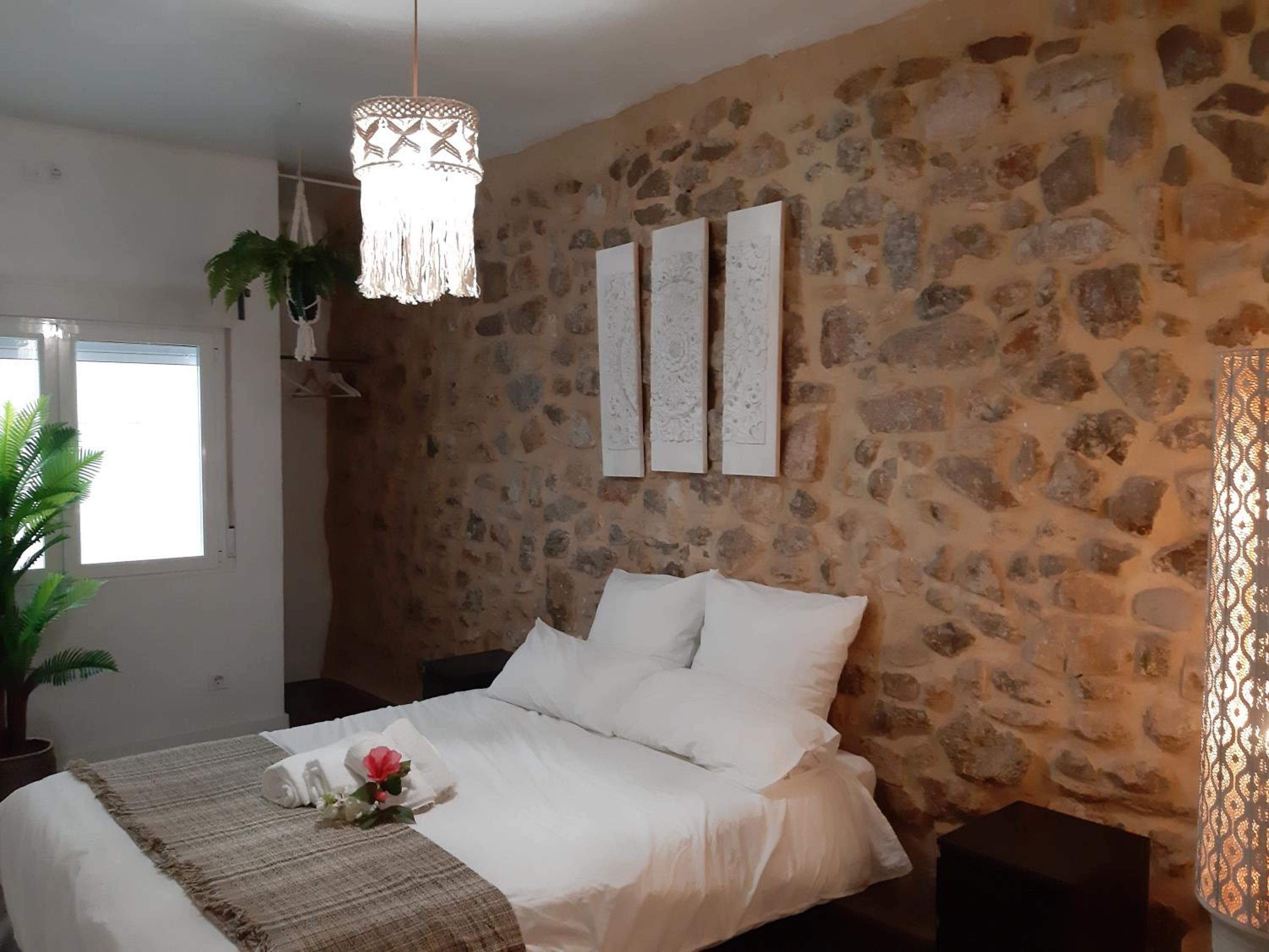 Budget Double Room photo 2