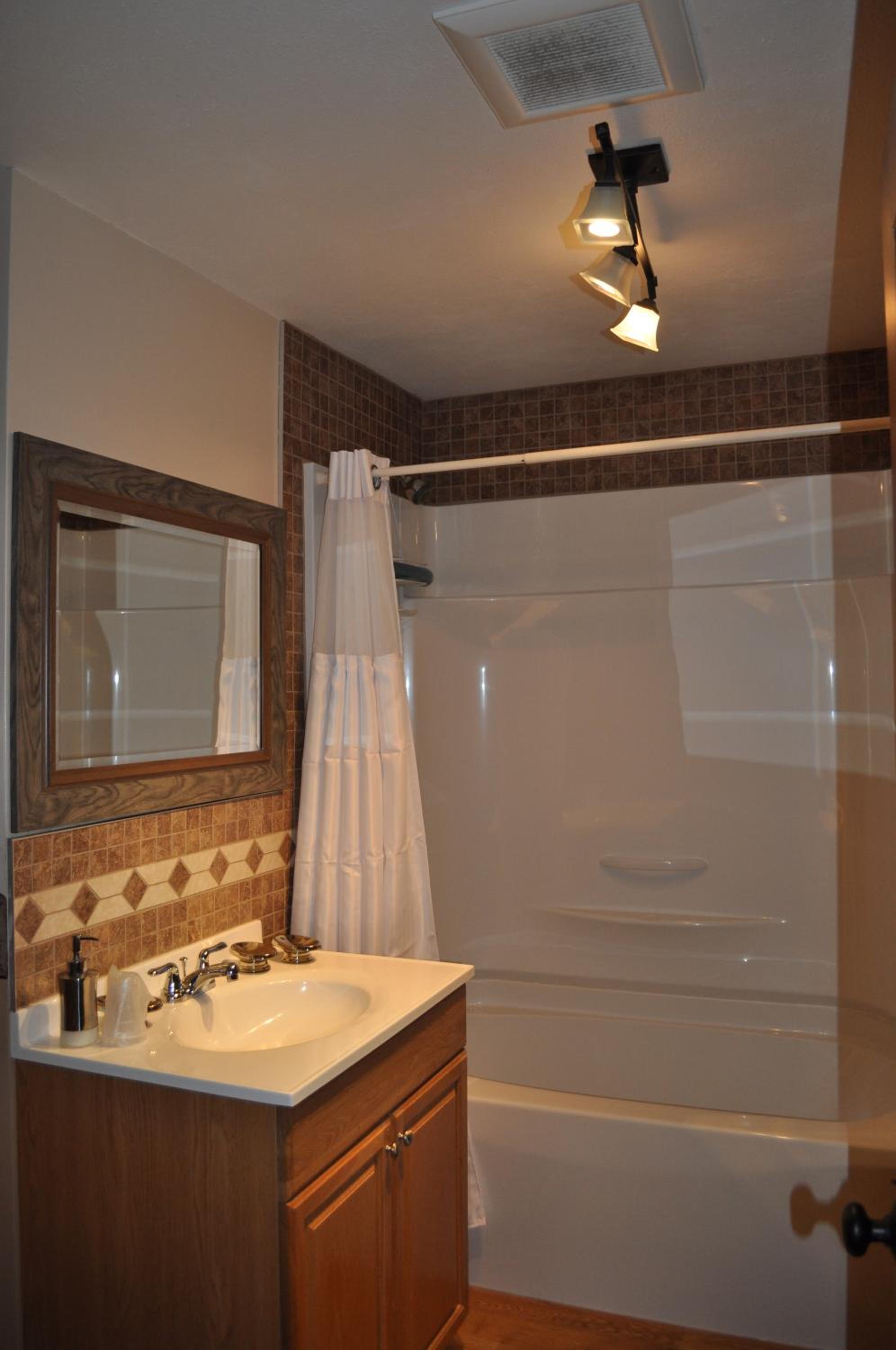Twin Room with Shared Bathroom