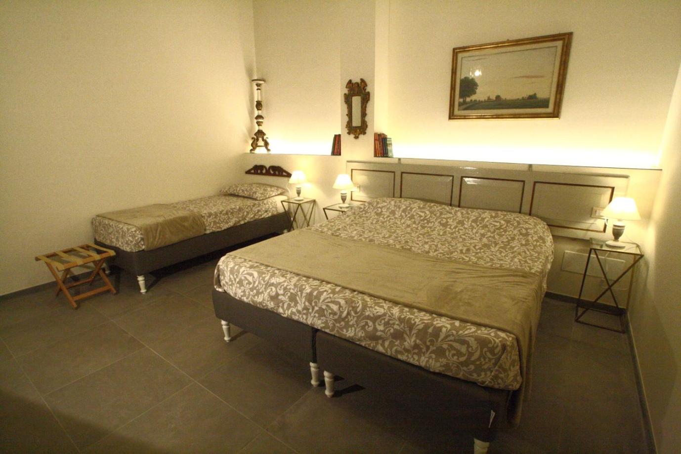 Triple Room - Disability Access - Photo 1