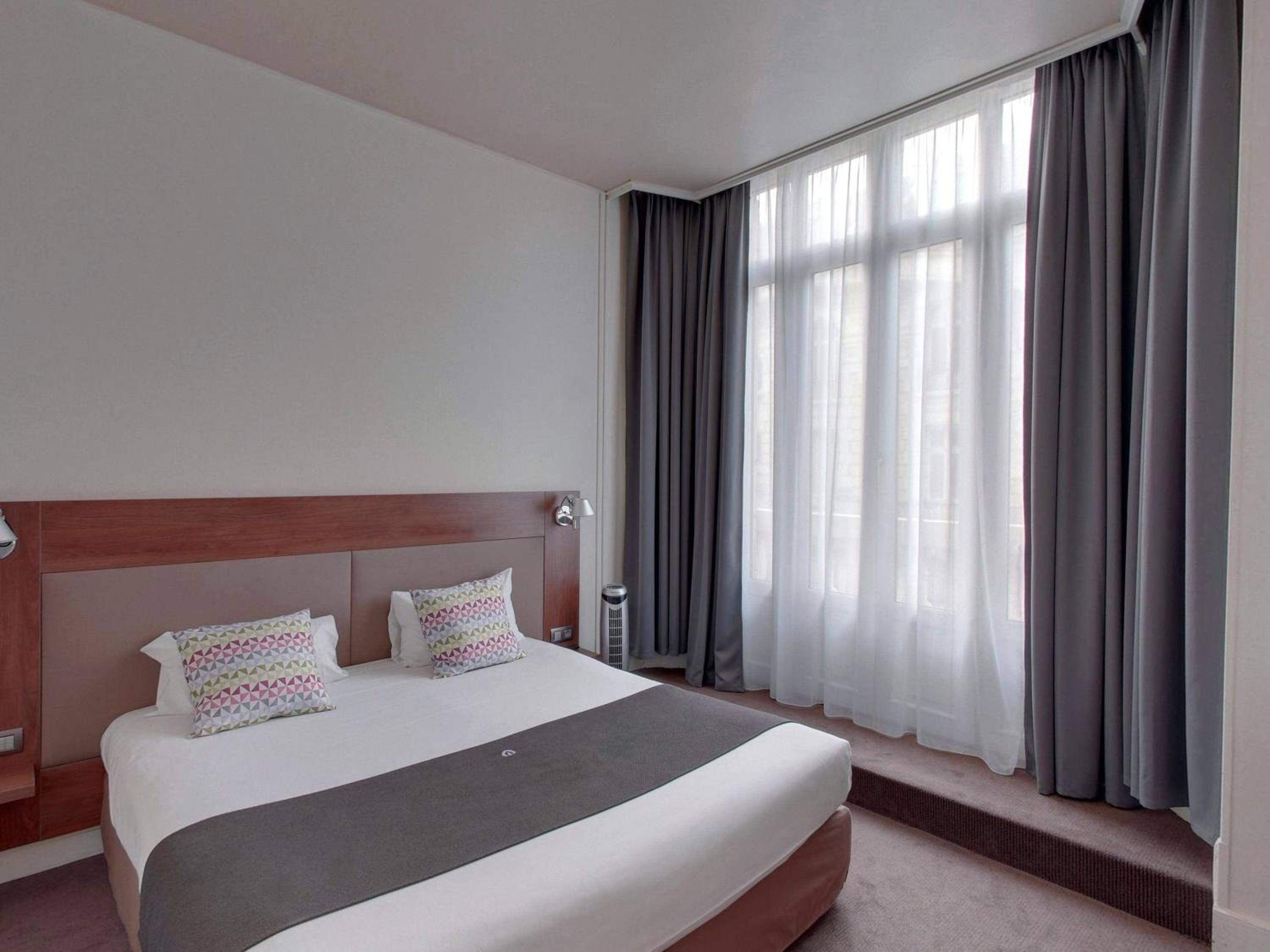 Standard Double Room - Photo 3