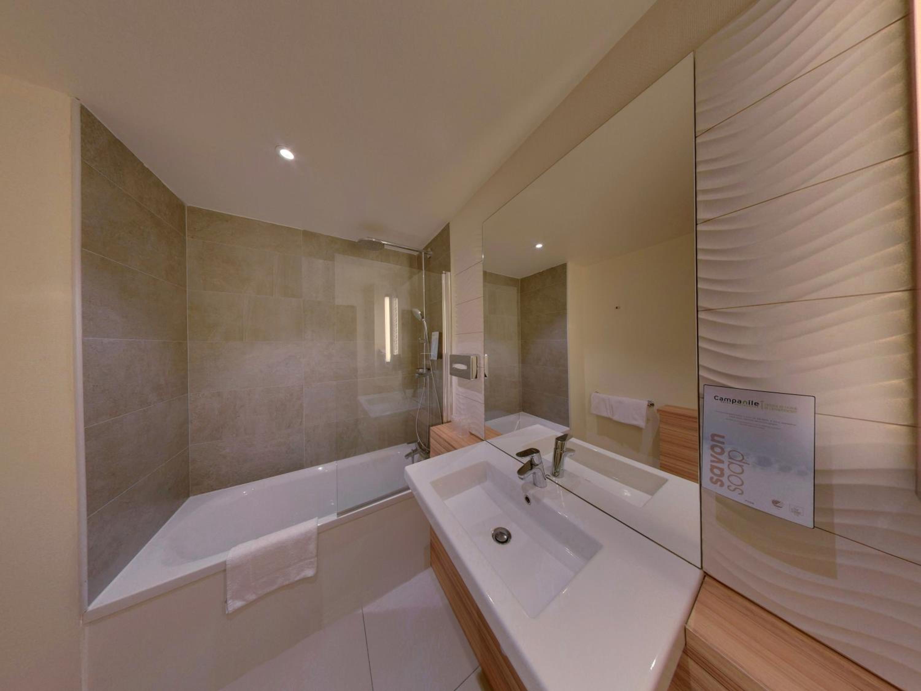 Standard Triple Room - Photo 4
