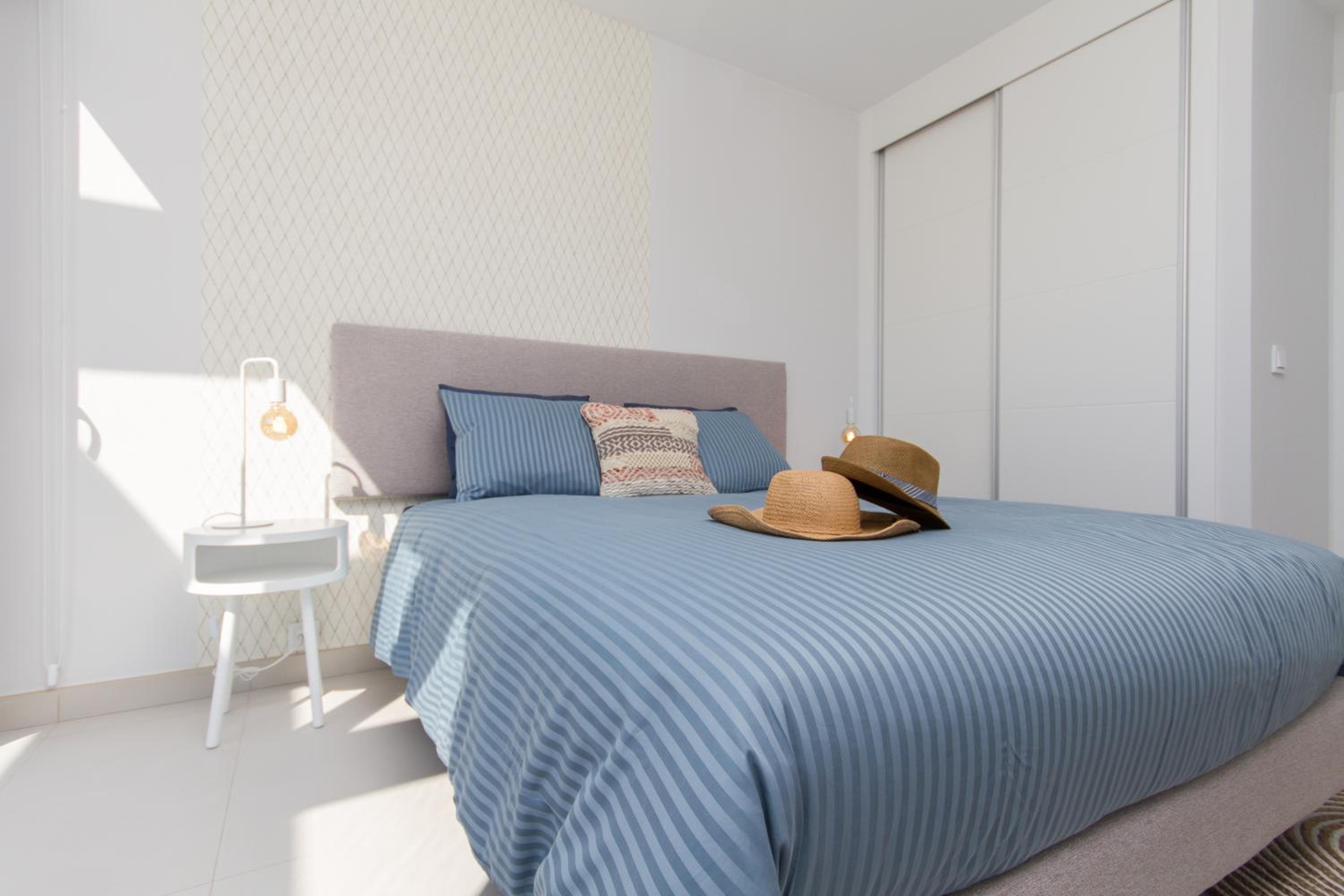 Apartamento con vista a la piscina