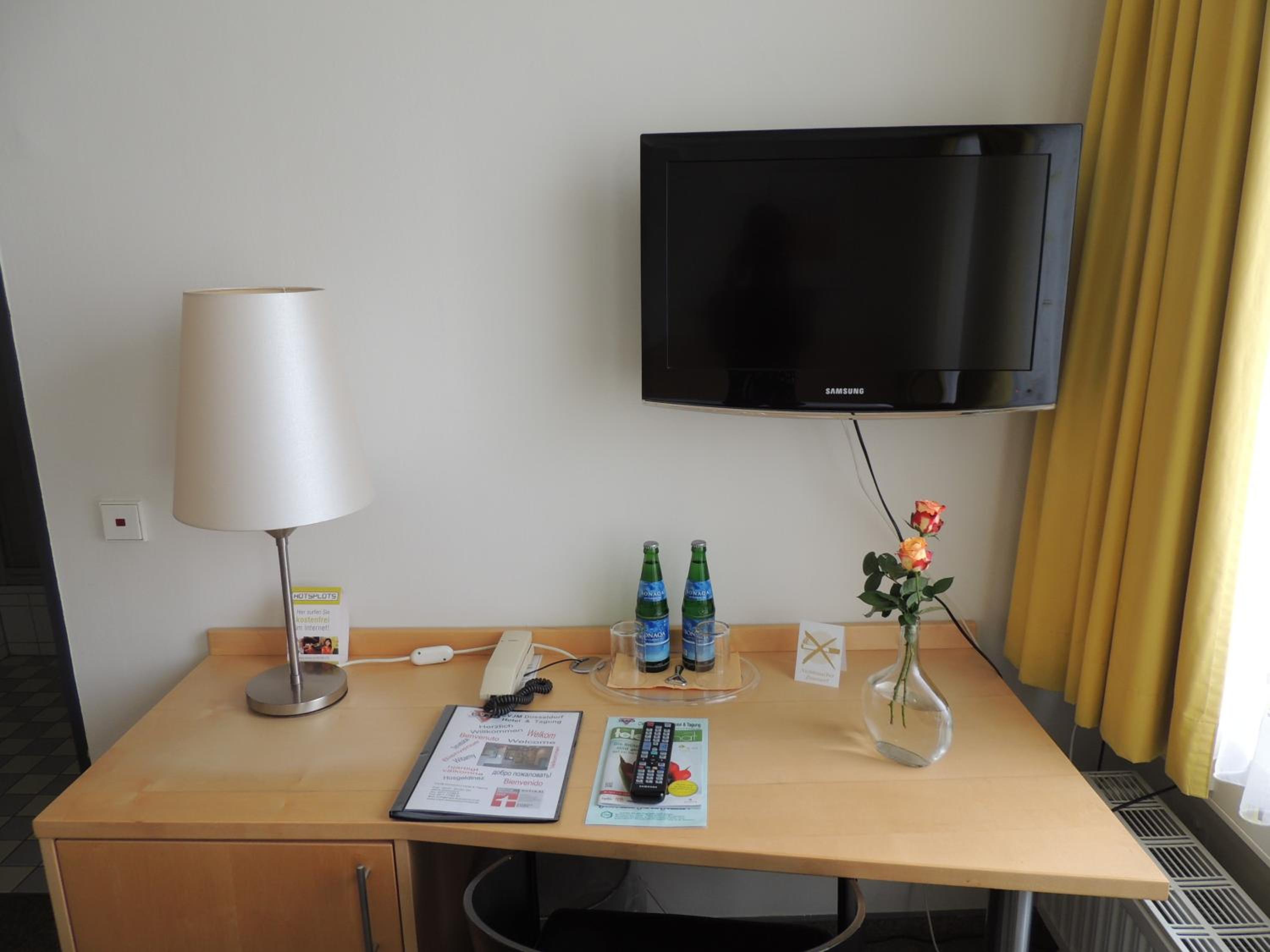Double Room - Photo 2