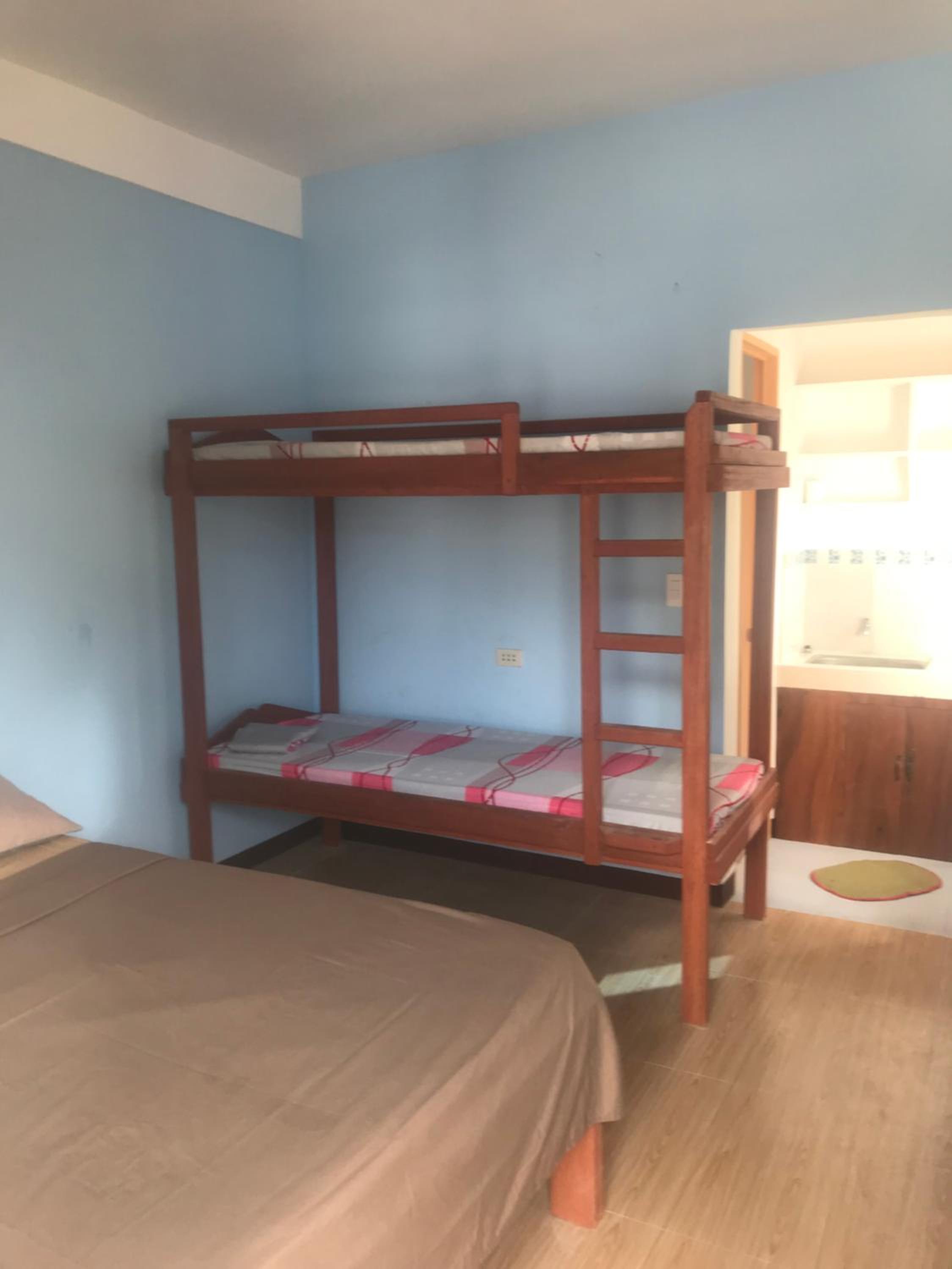 Classic Quadruple Room - Photo 4