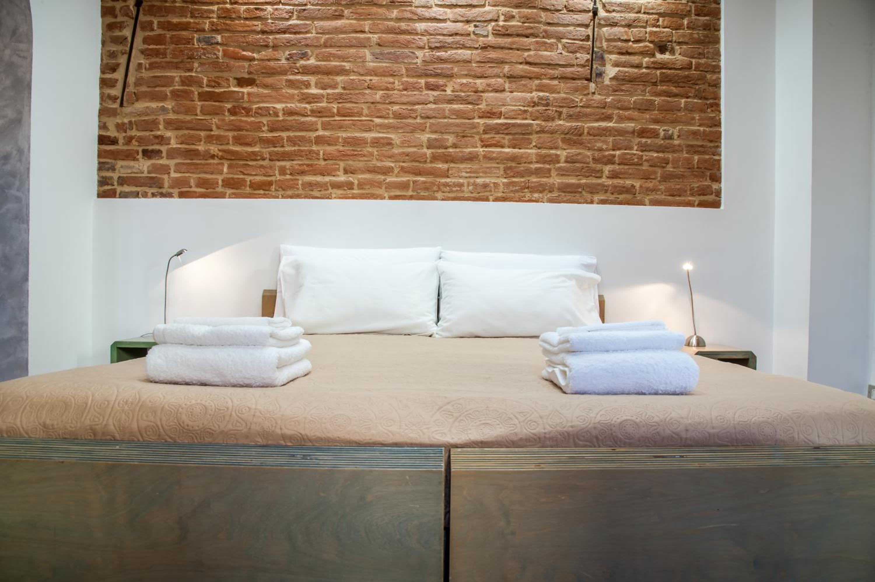 Large Double or Twin Room photo 2