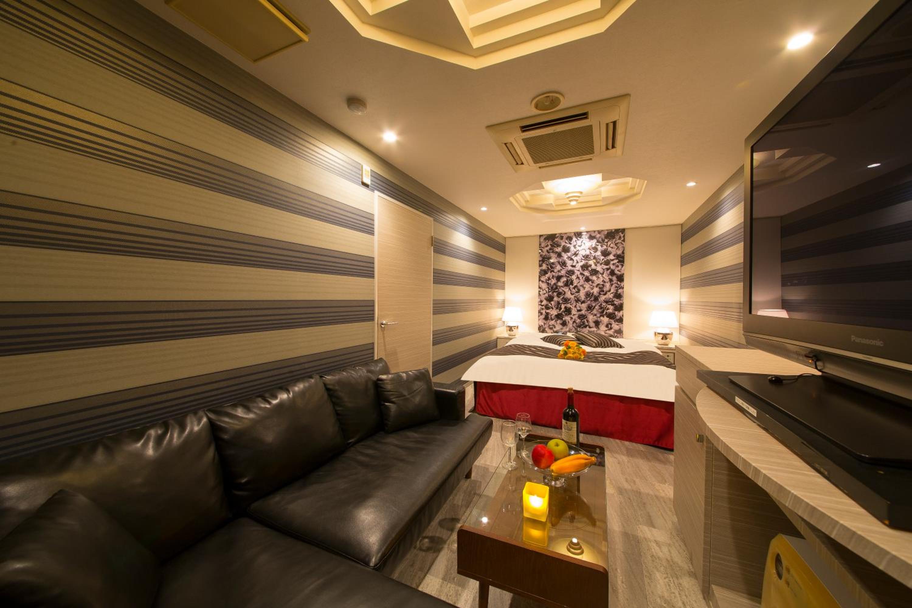 Standard Double Room - Photo 4