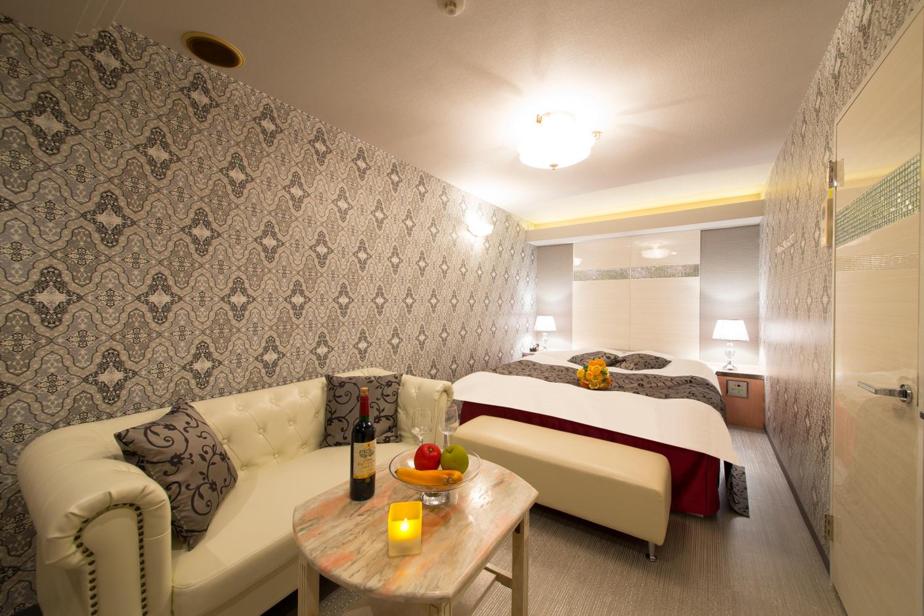 Standard Double Room - Photo 5