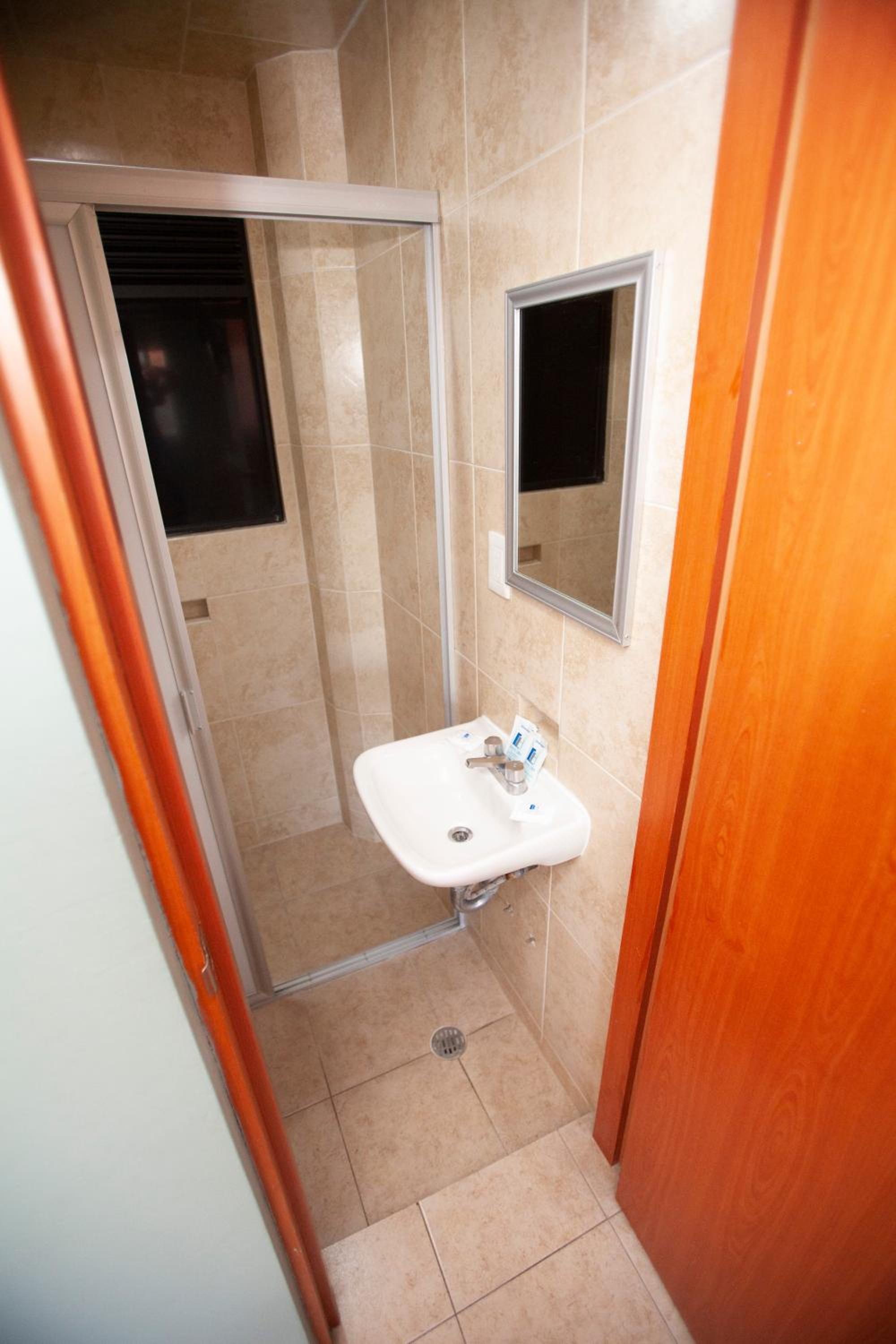 Double Room - Photo 3