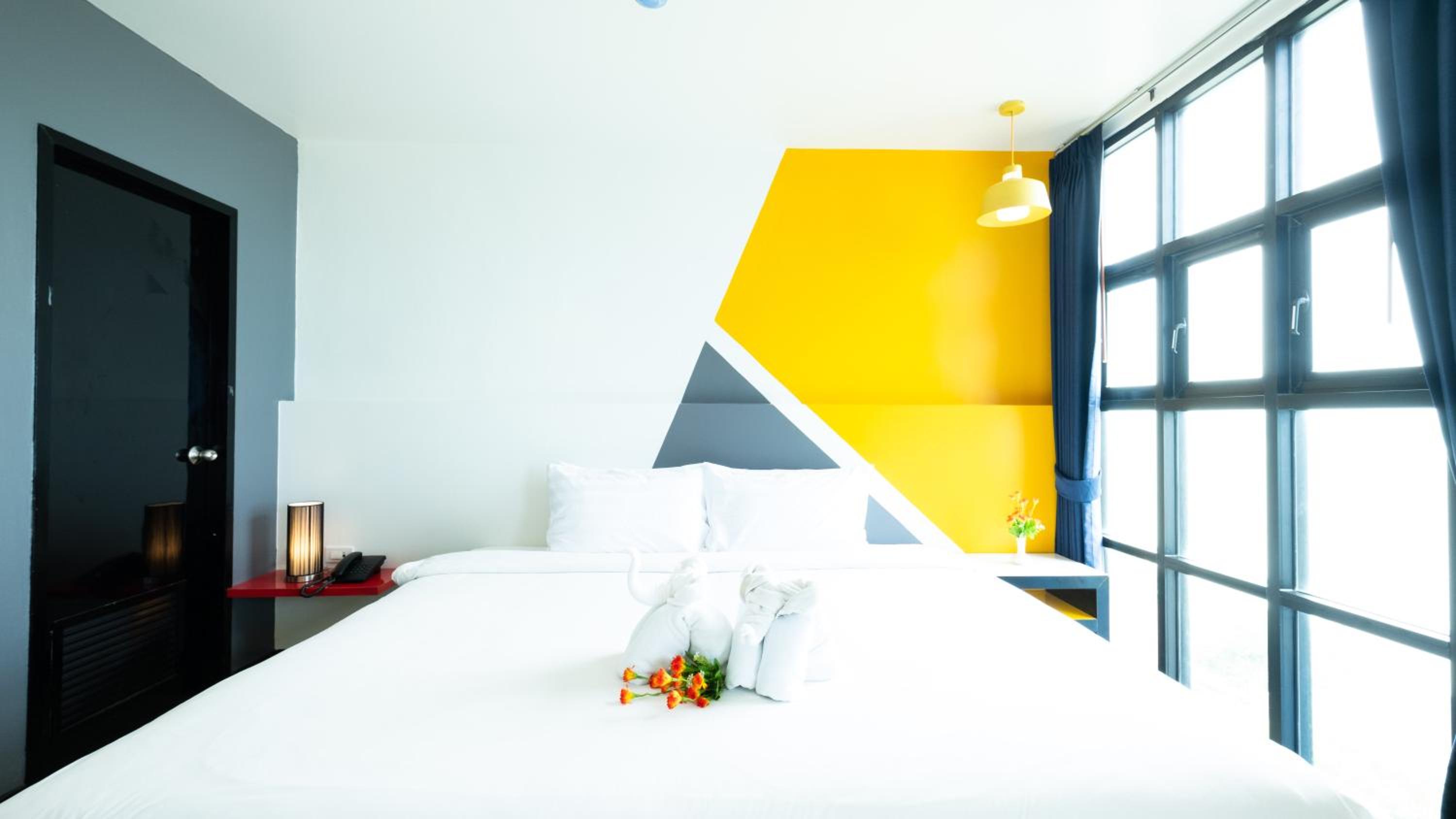 Twin Room with Mountain View photo 2