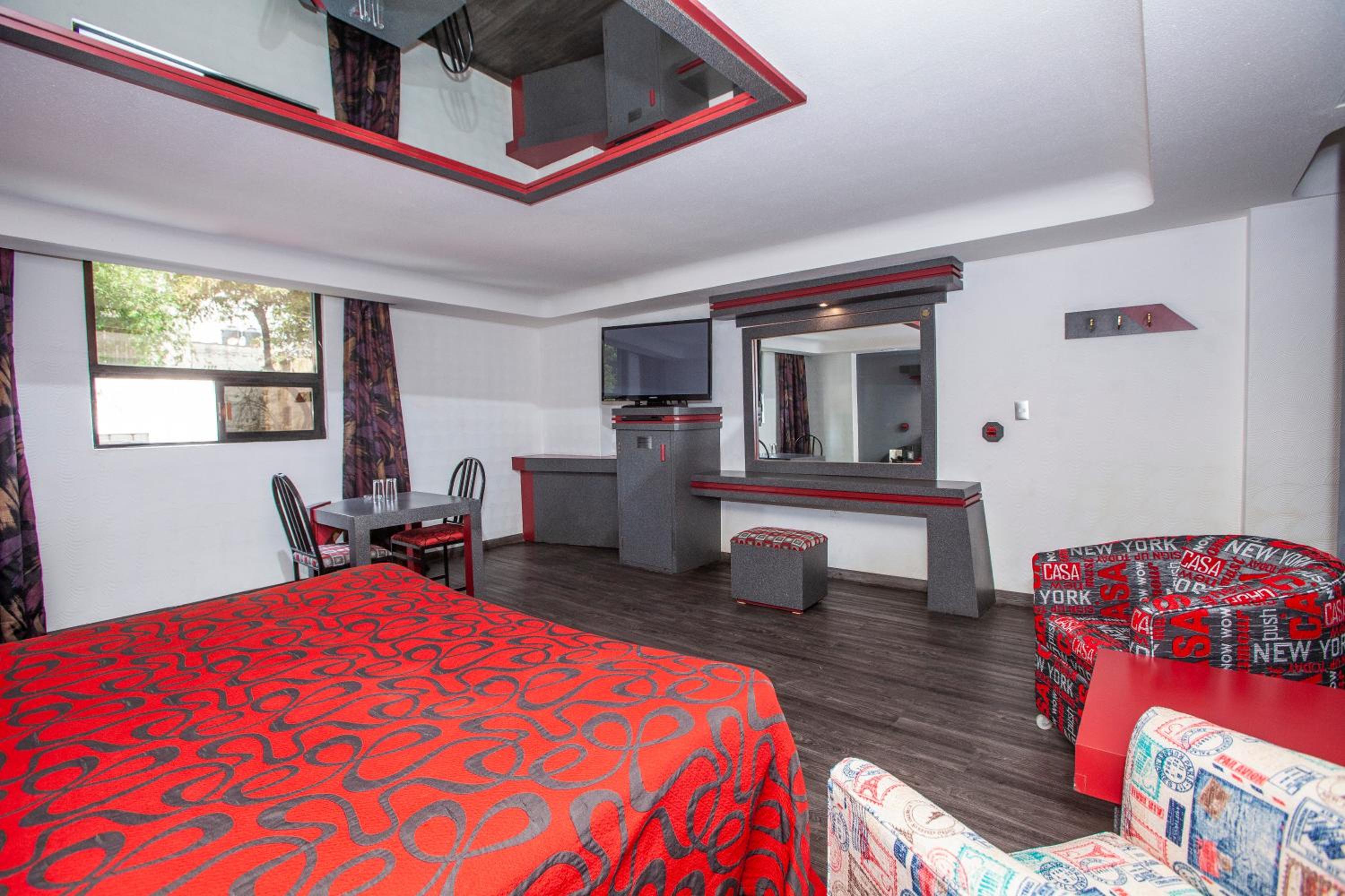 Queen Room