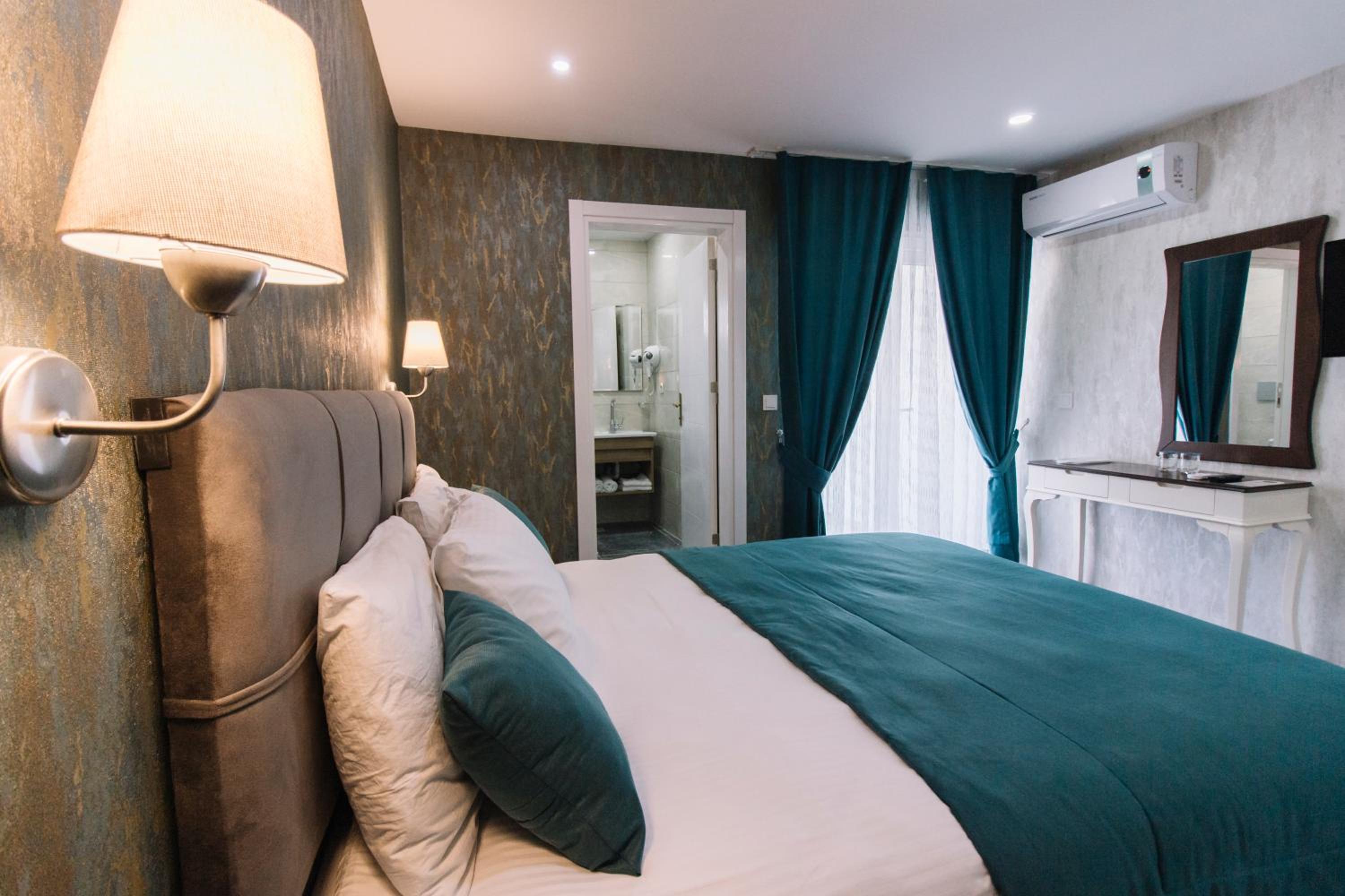 Double Room - Photo 4