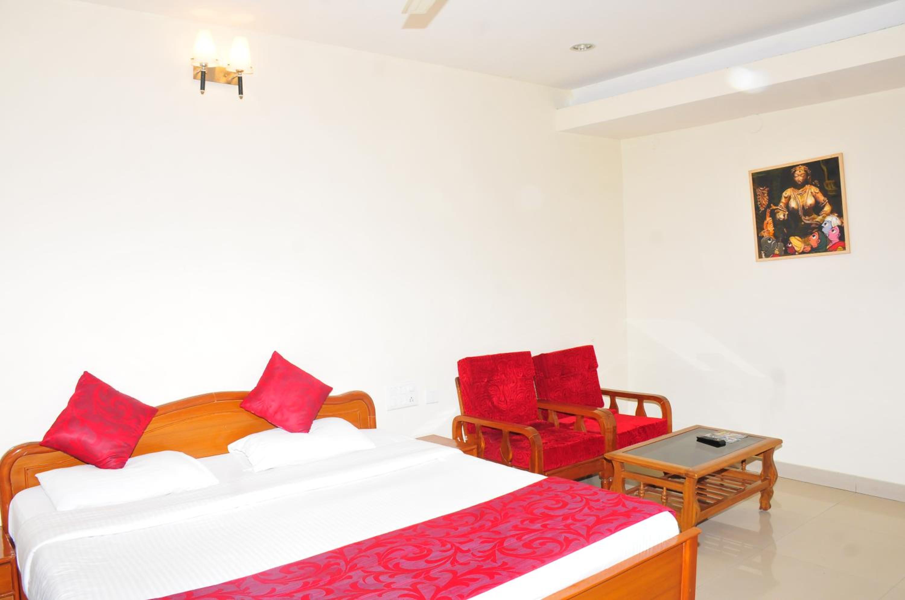 Deluxe Double Room photo 2