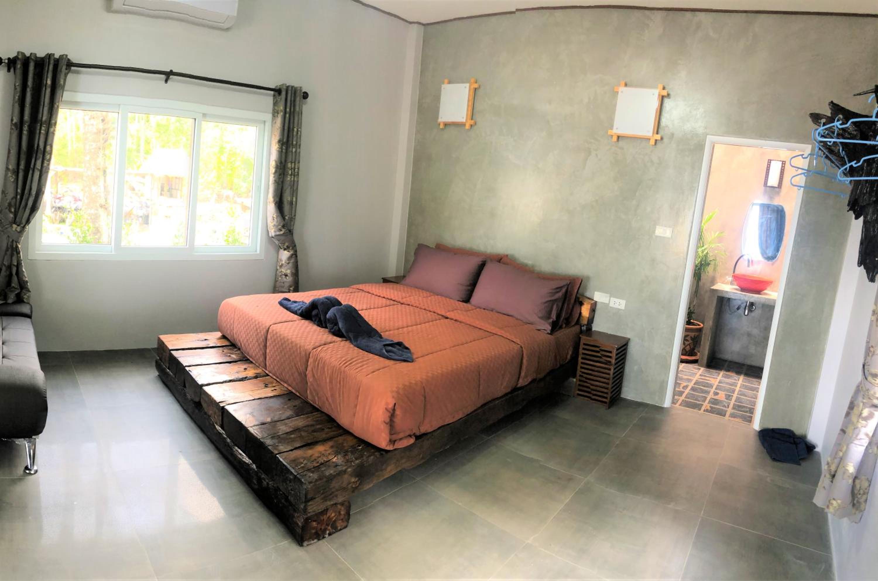 Bungalow - Beach Front - Photo 9