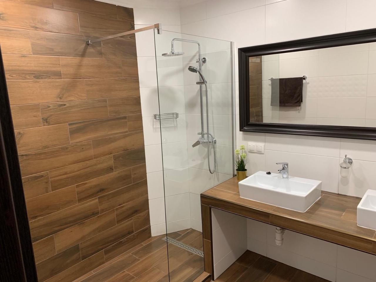 Classic Triple Room - Photo 2