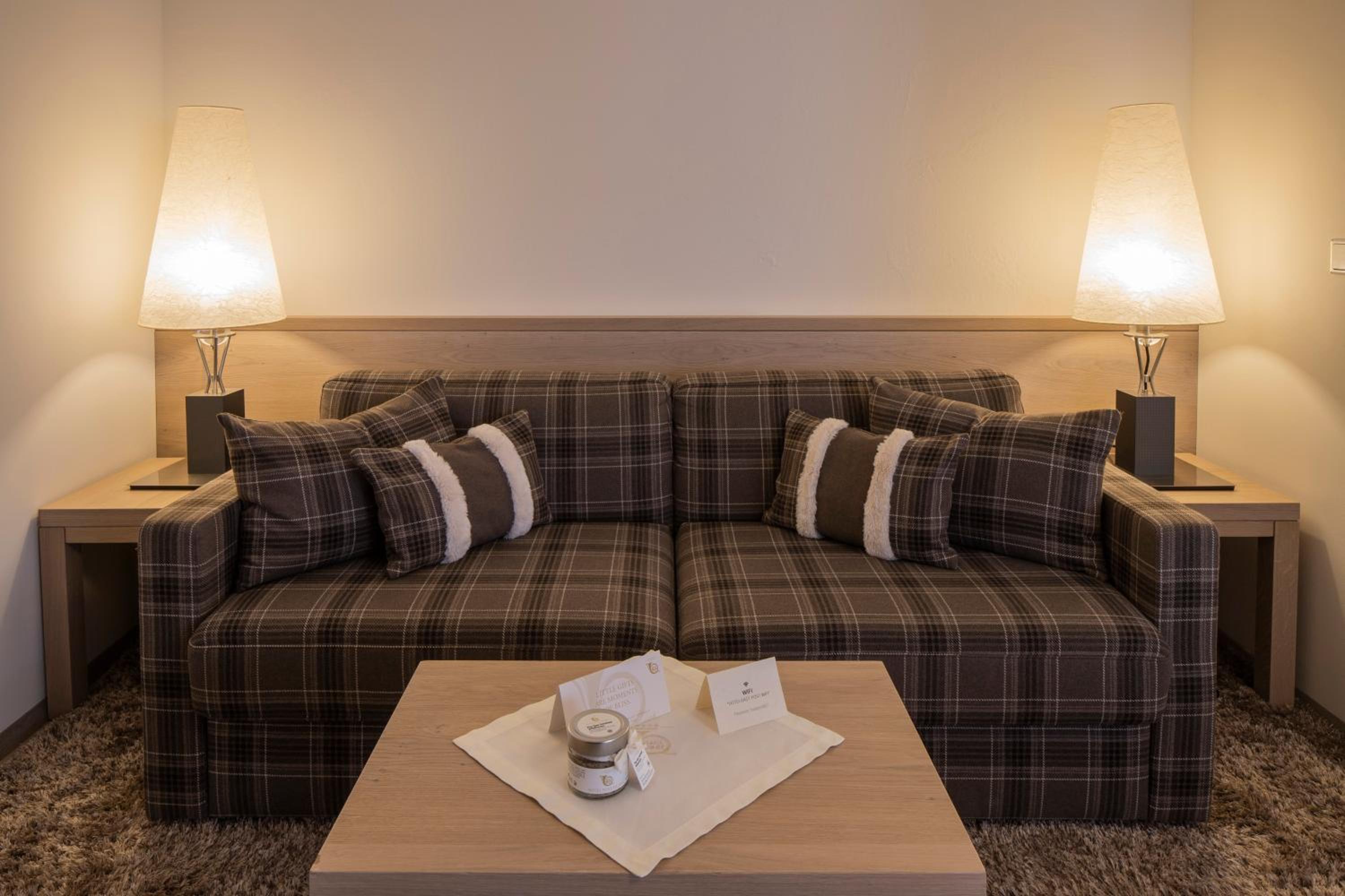 Post Suite - Photo 6