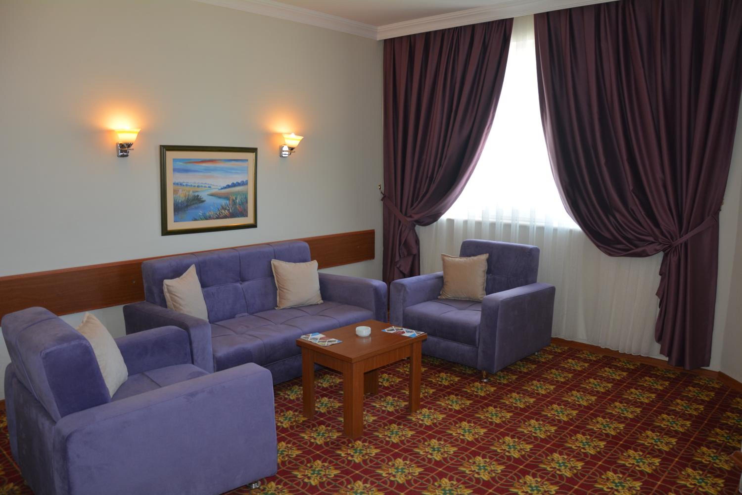 Junior Suite with Balcony photo 3