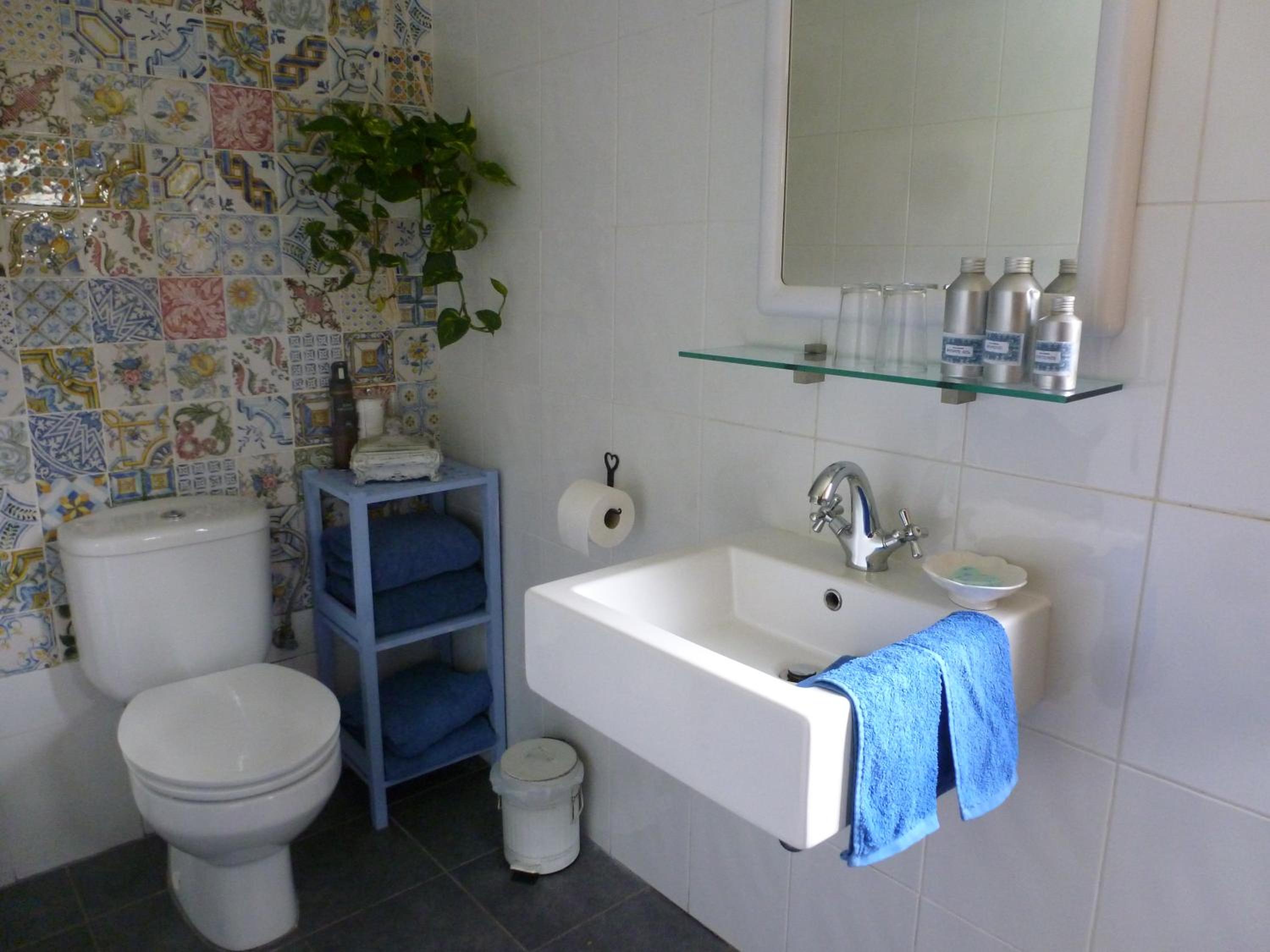 One-Bedroom Suite with Garden View photo 2