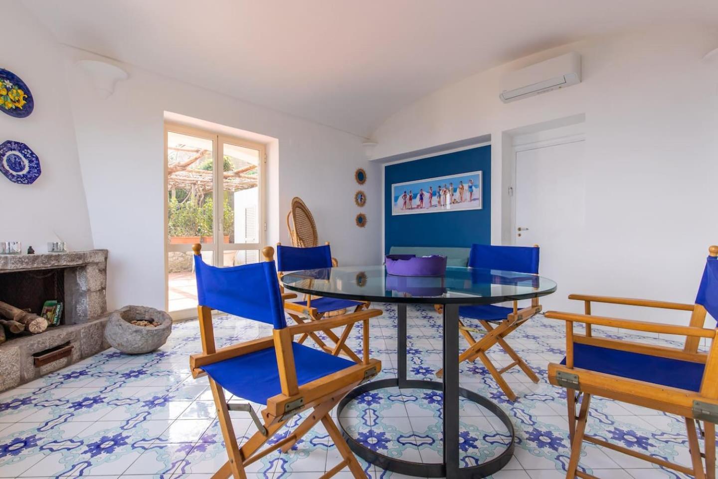 Two-Bedroom Villa with Sea View - Photo 30
