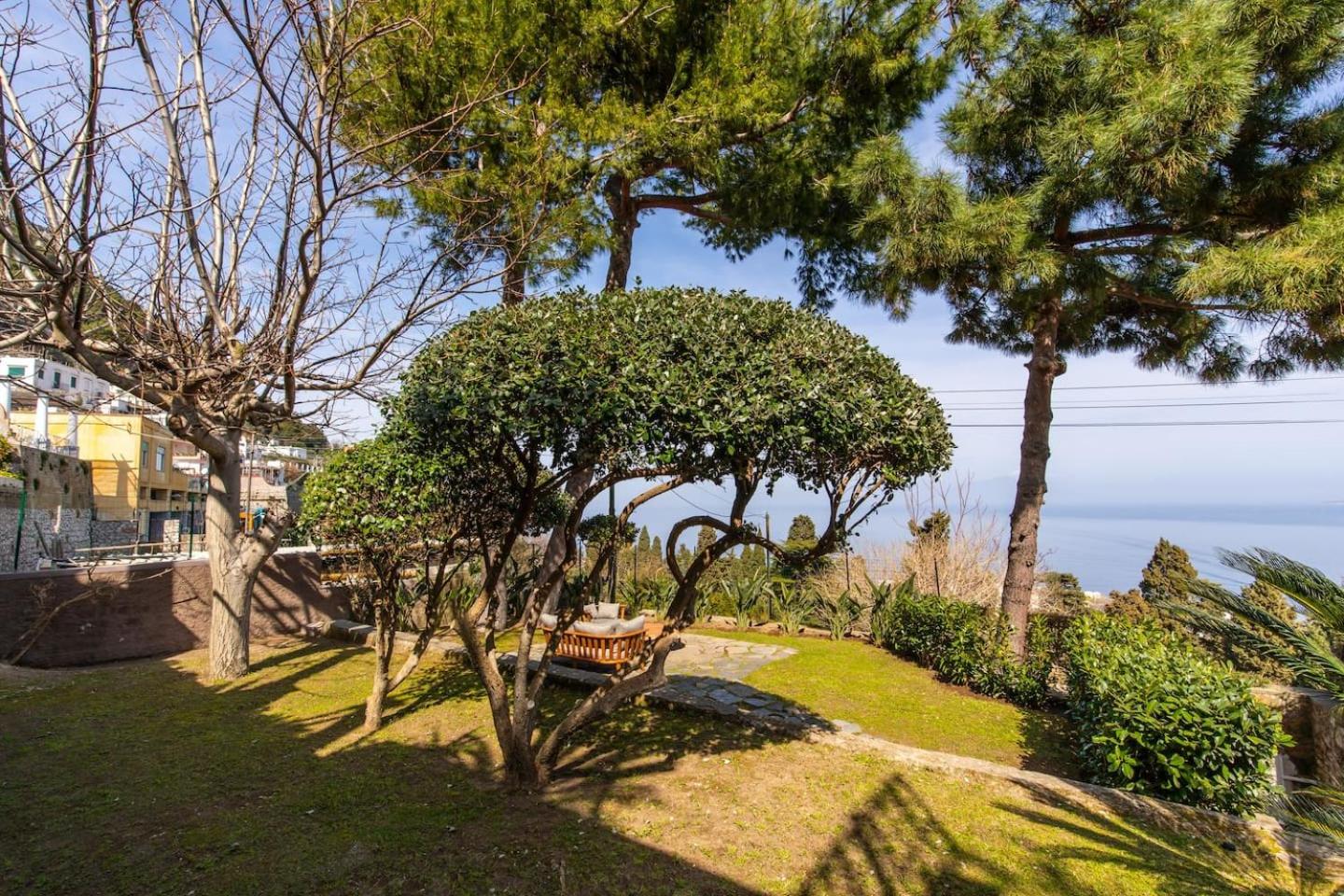 Two-Bedroom Villa with Sea View - Photo 16