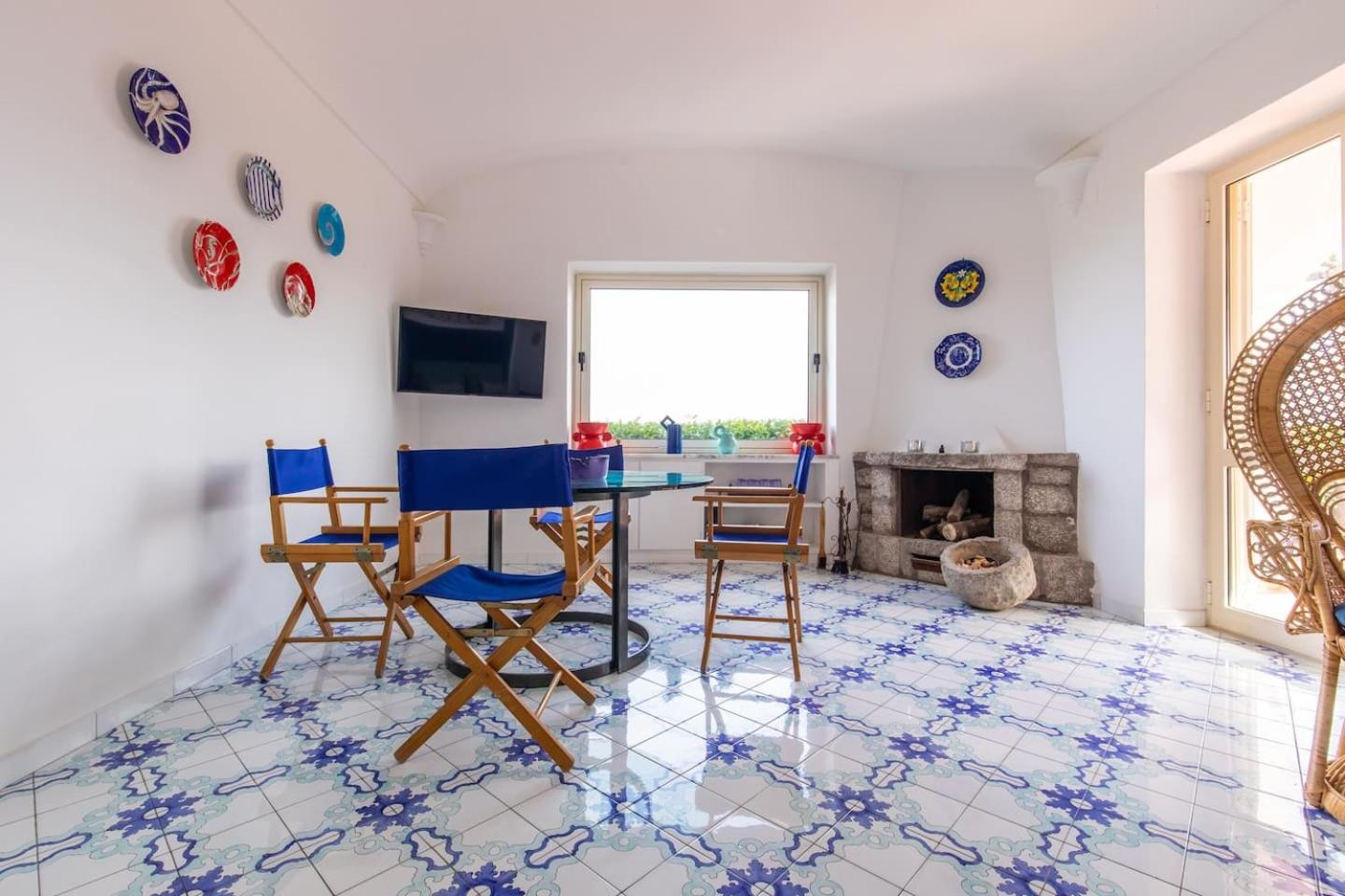 Two-Bedroom Villa with Sea View - Photo 26