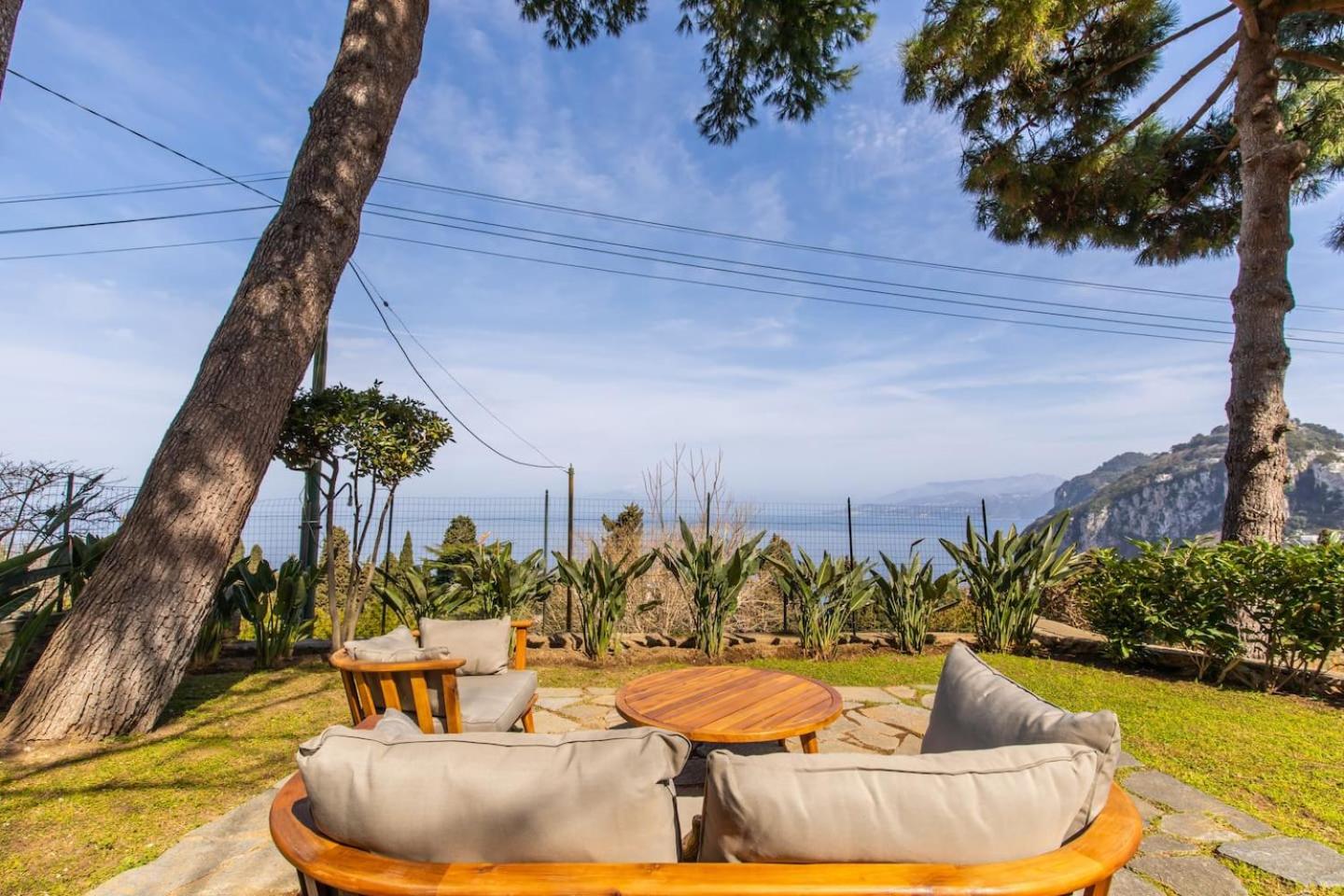 Two-Bedroom Villa with Sea View - Photo 34
