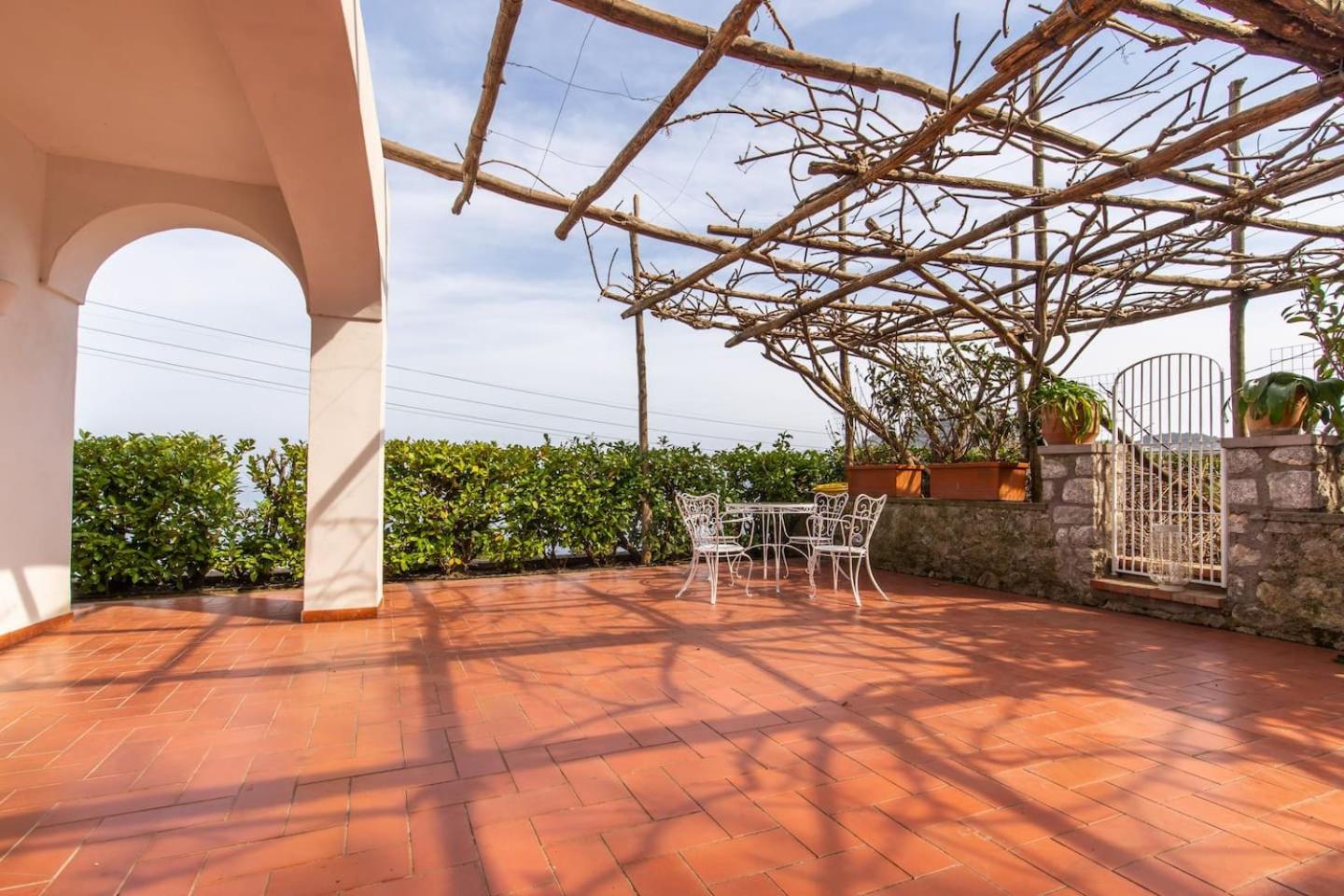 Two-Bedroom Villa with Sea View - Photo 9