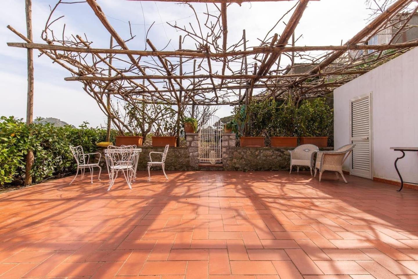 Two-Bedroom Villa with Sea View - Photo 5