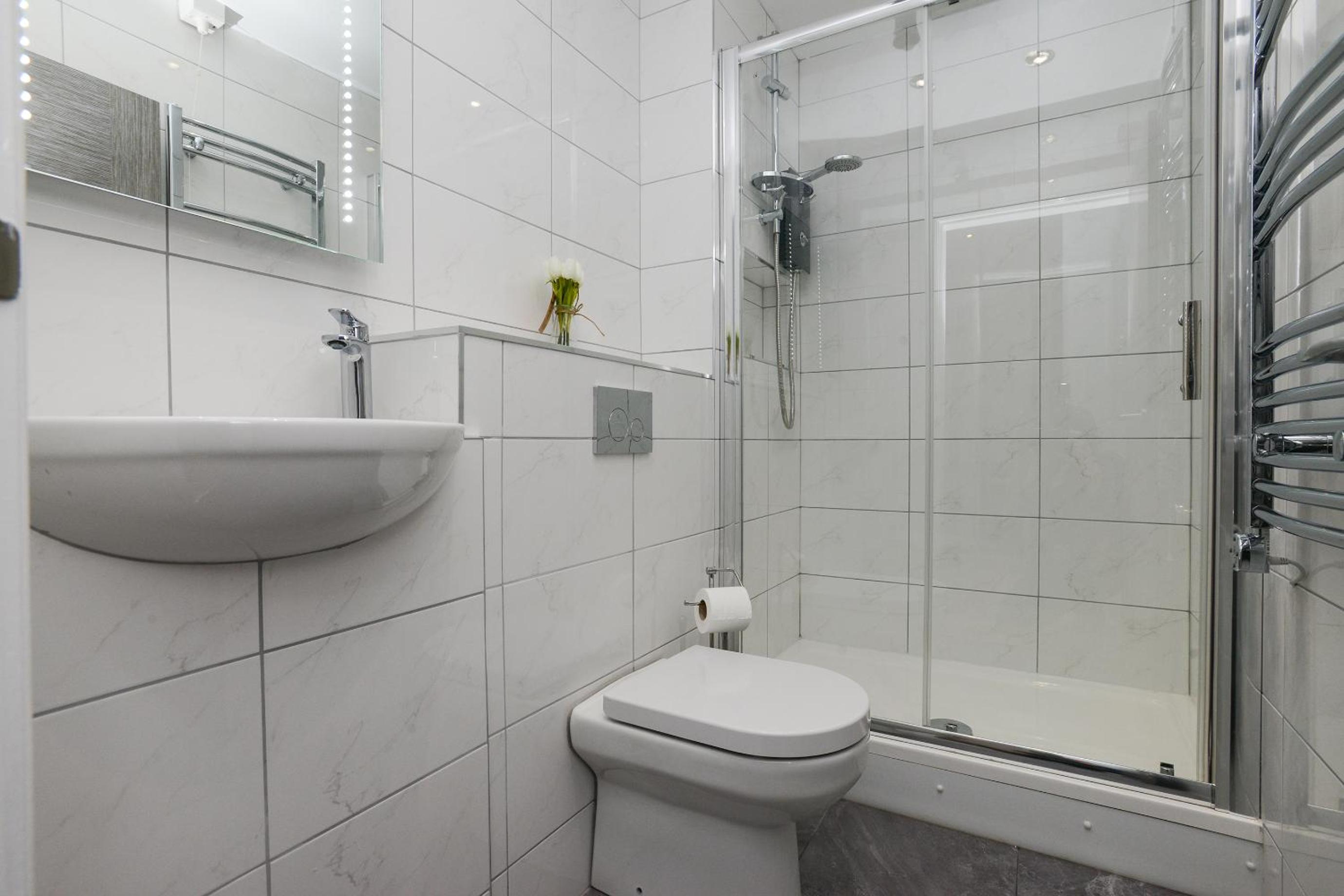 Apartment - Photo 8
