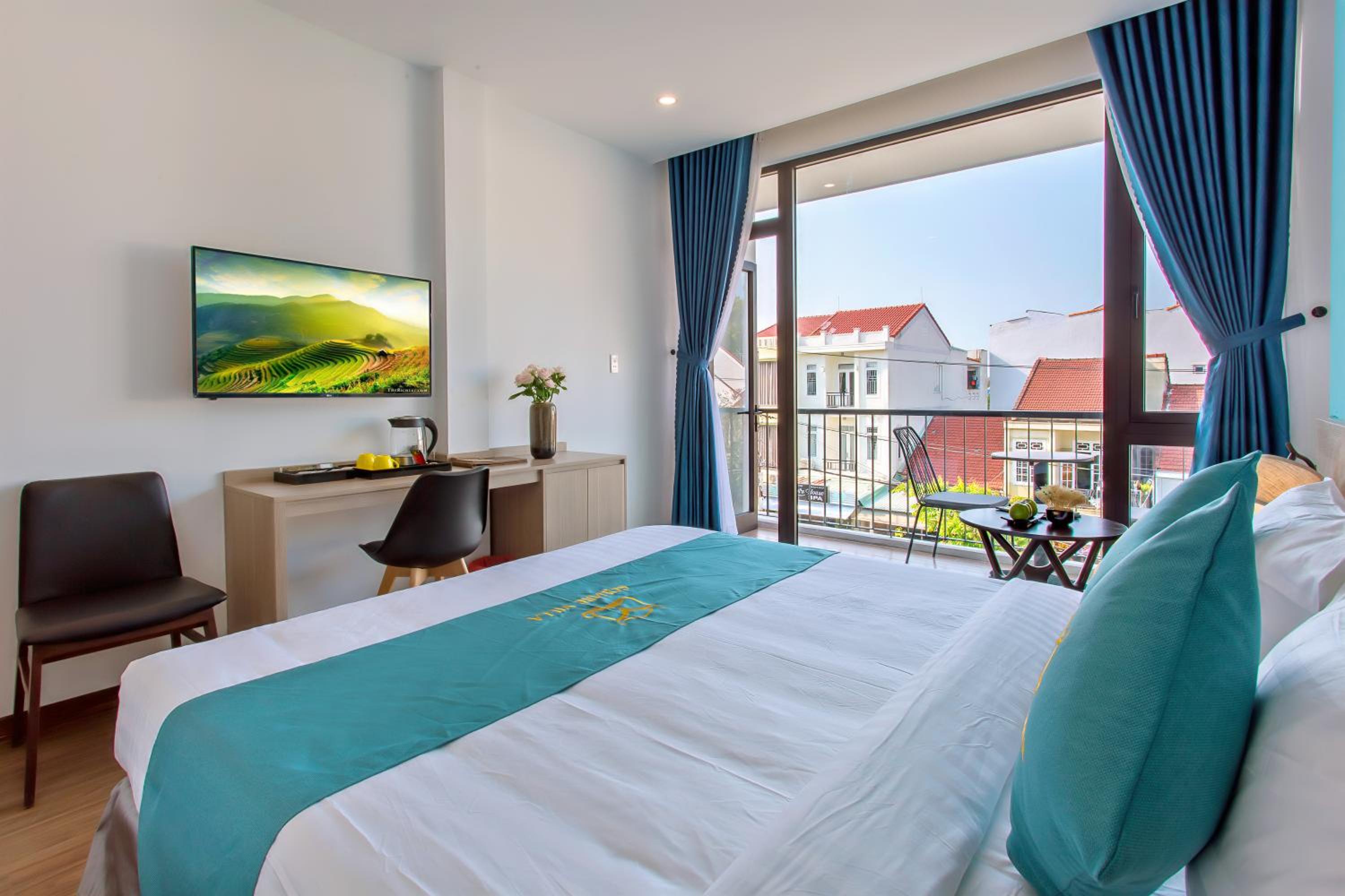 Triple Room with Balcony - Photo 3