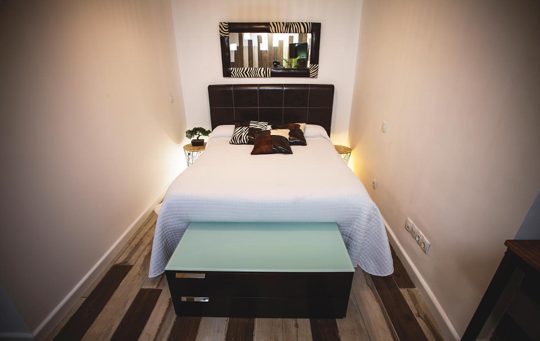 Queen Room with Spa Bath - Photo 1