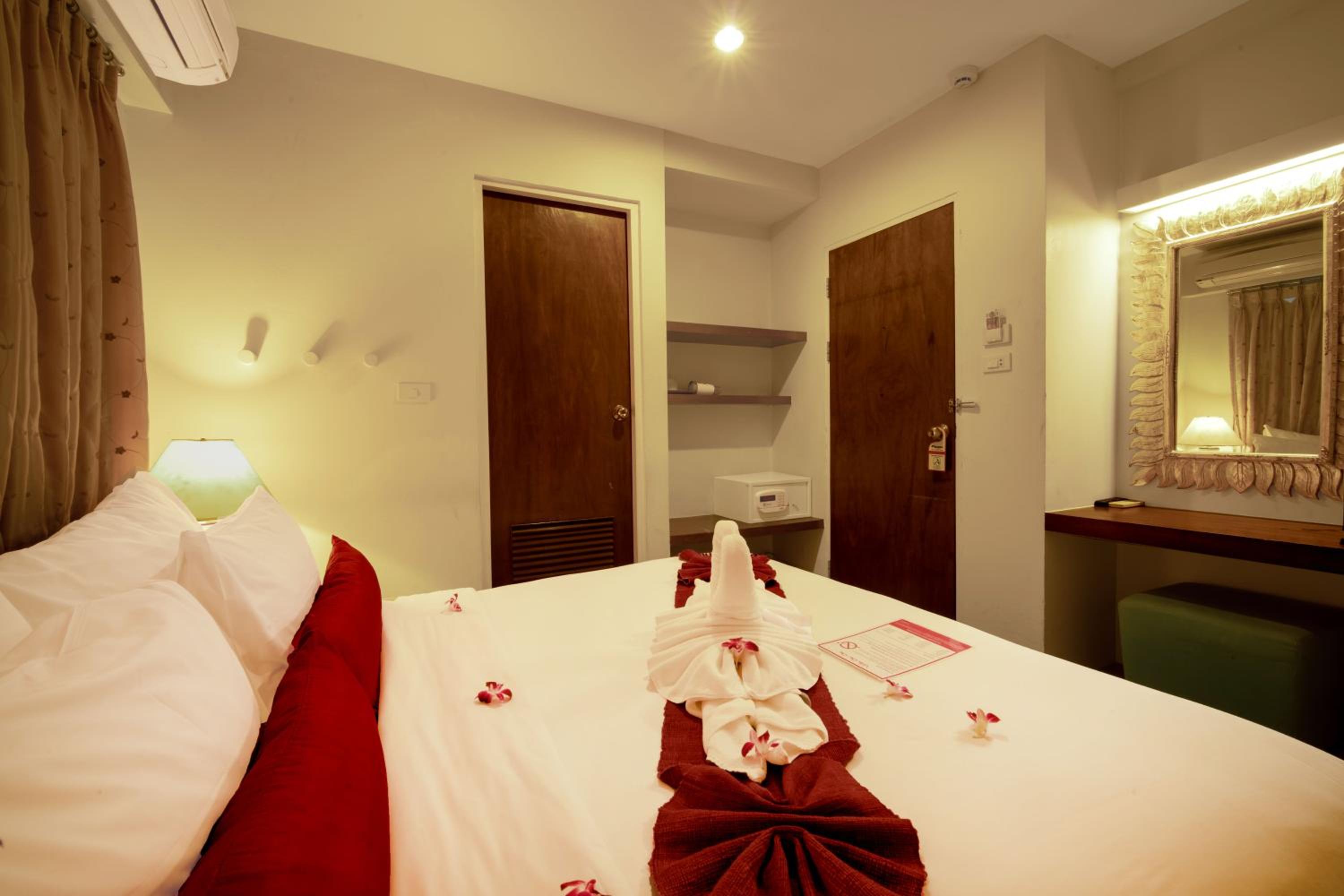 Standard Double Room photo 3