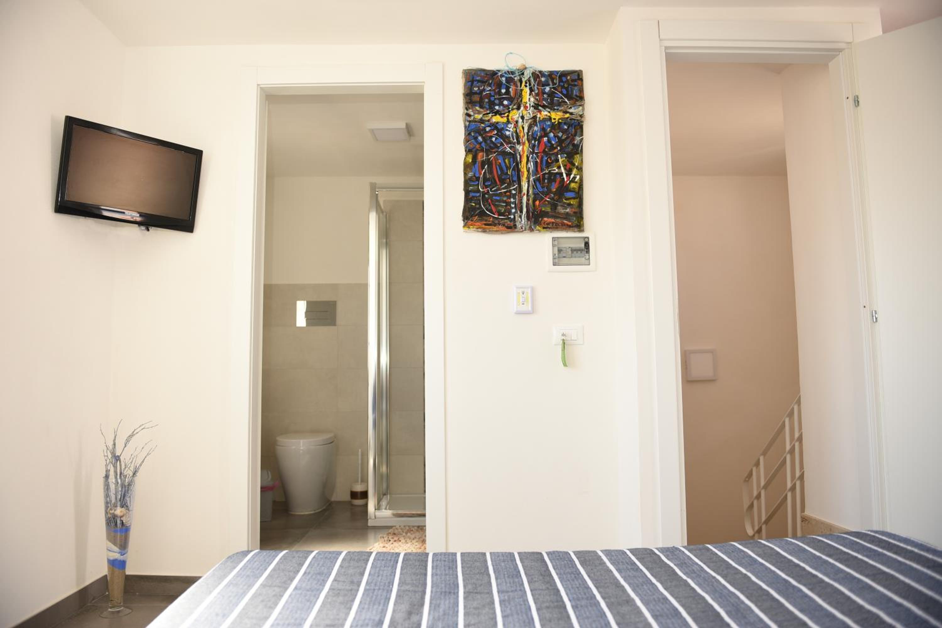 Deluxe Room (2 Adults + 1 Child) photo 1