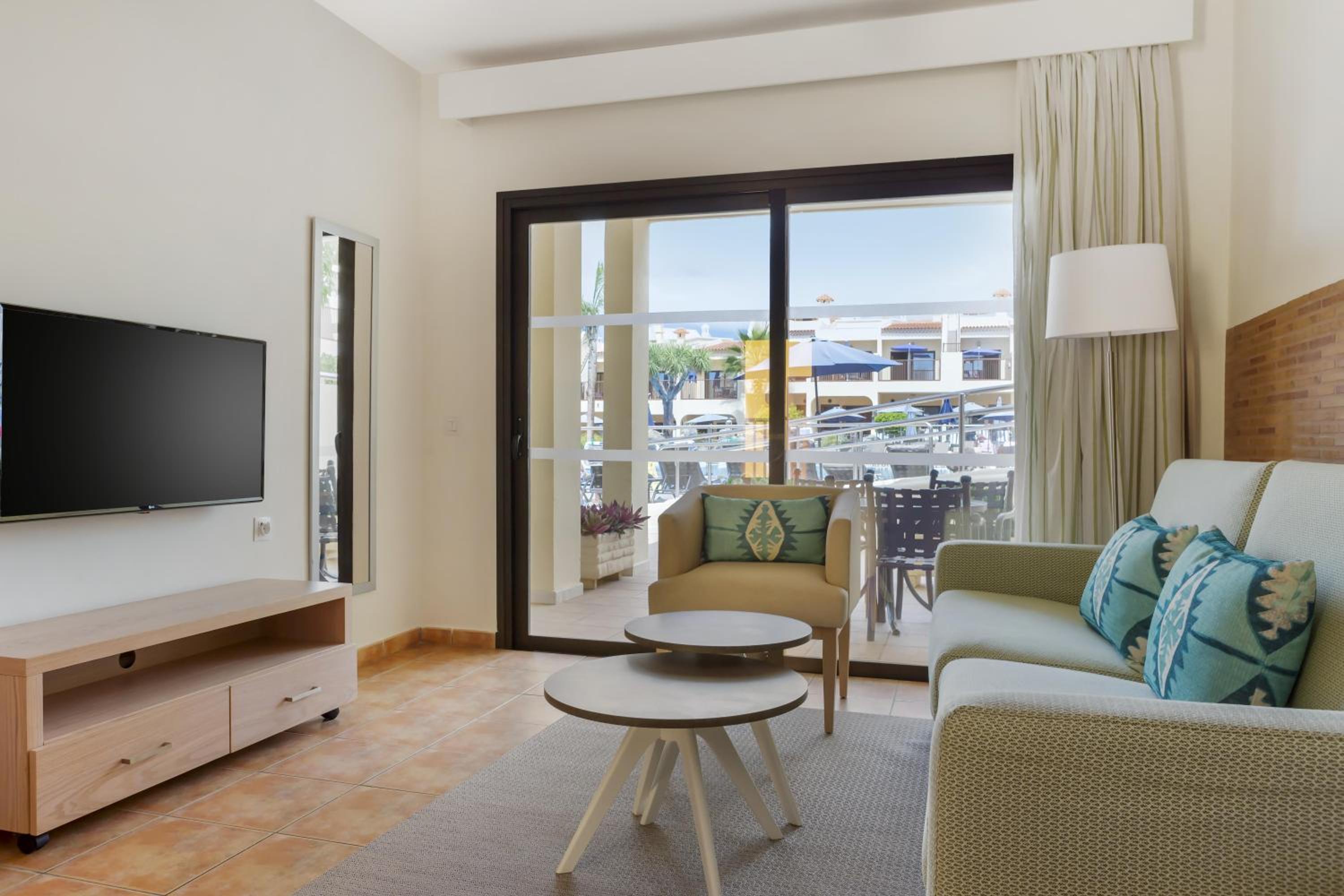 One-Bedroom Apartment with Pool View